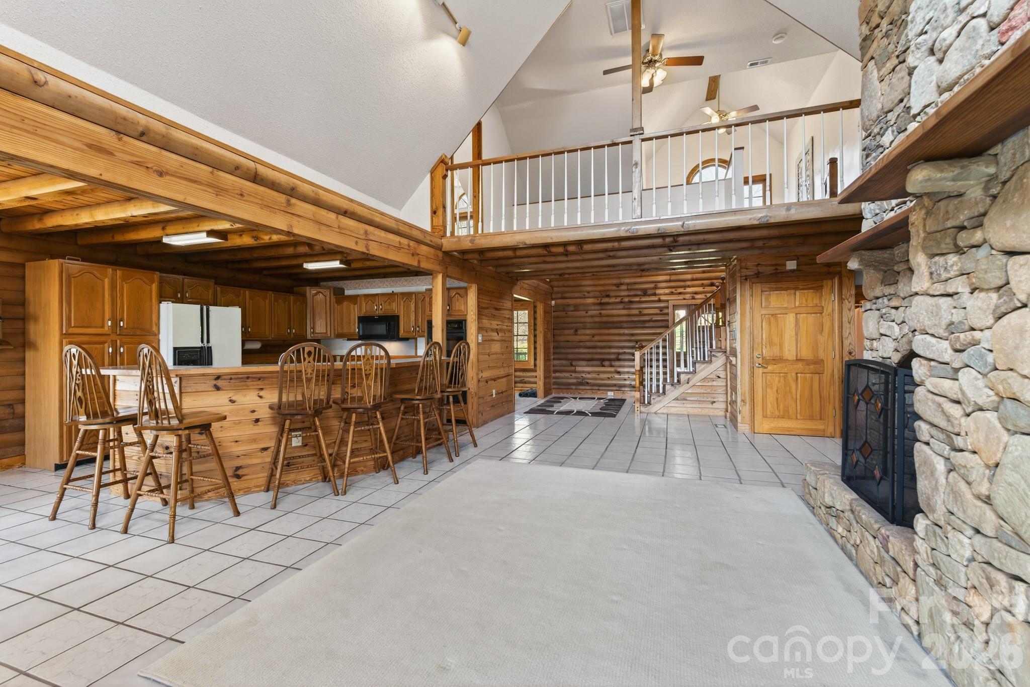 5981 Johnson Road — Clover