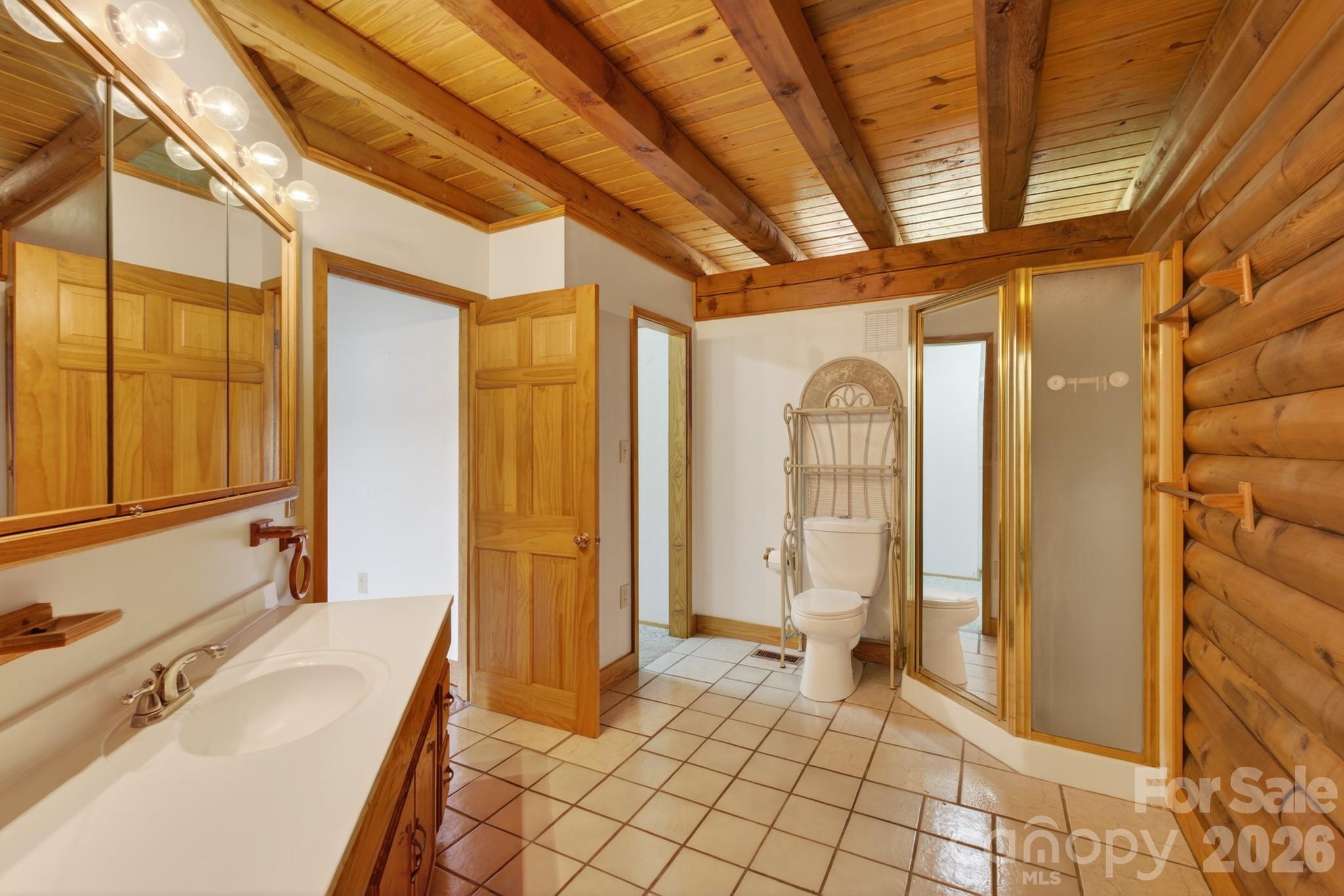 5981 Johnson Road — Clover