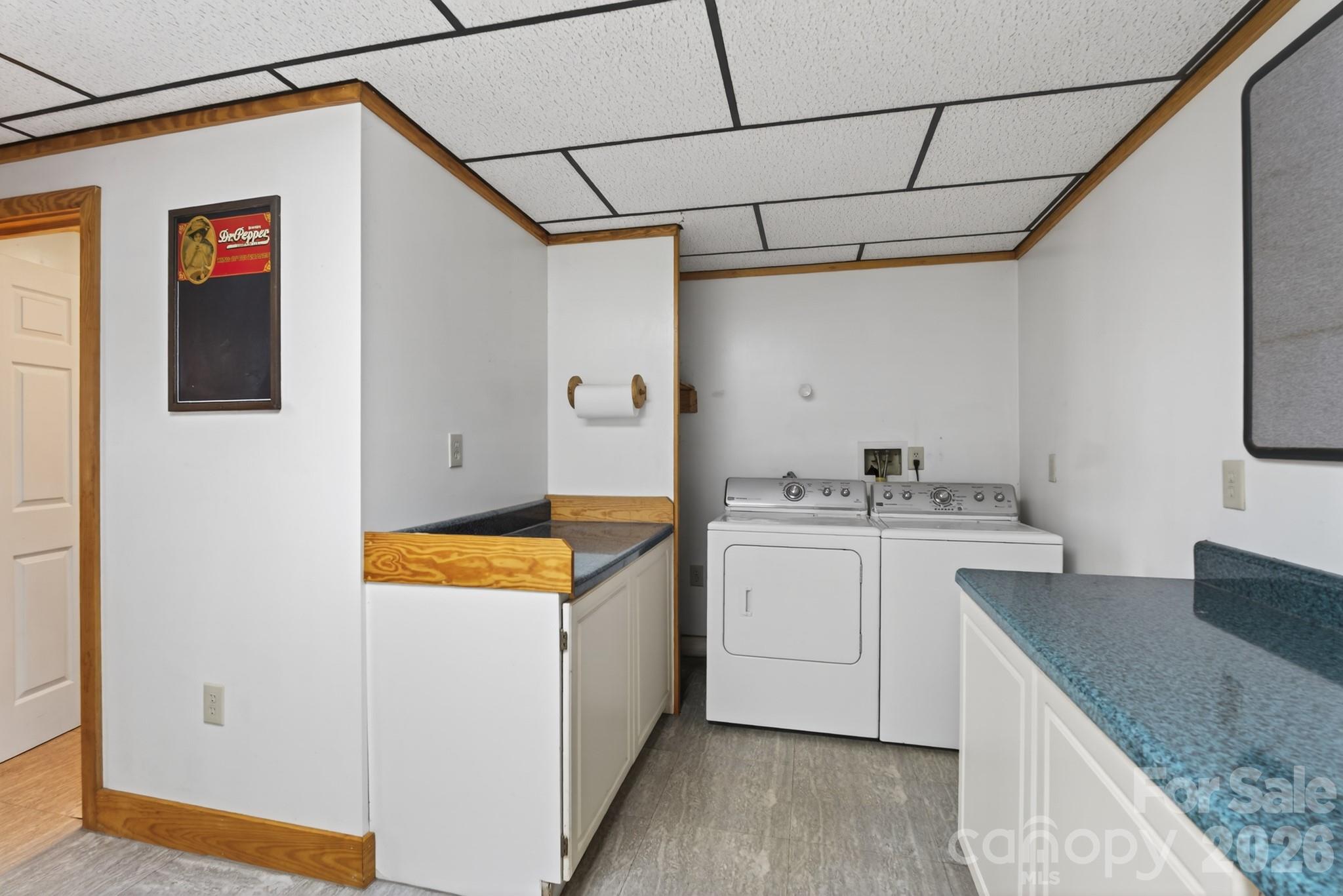 5981 Johnson Road — Clover
