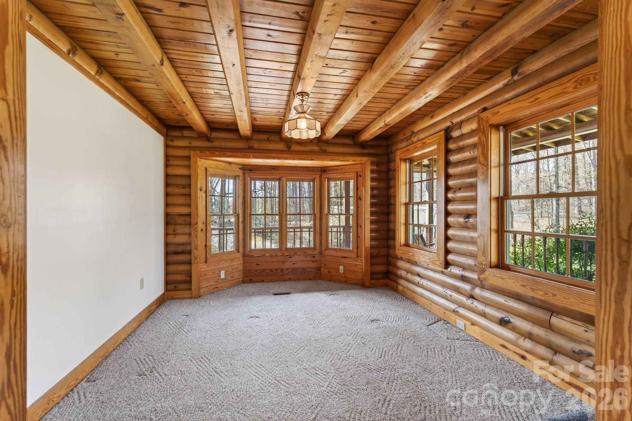 5981 Johnson Road — Clover