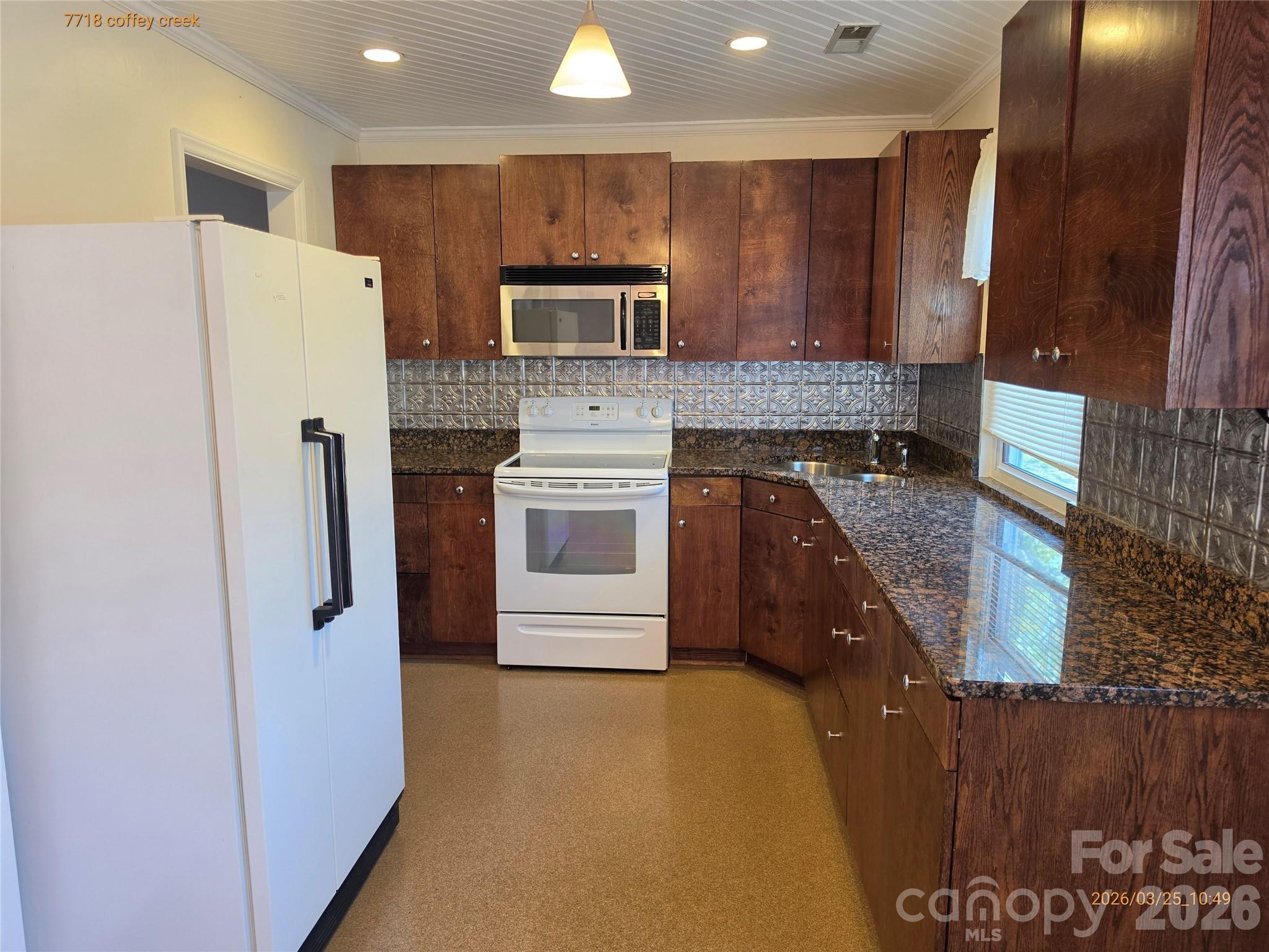 7718 Coffey Creek Drive — Charlotte