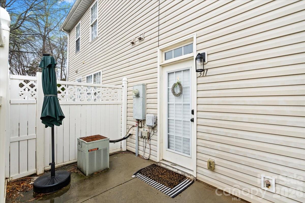 311 Alabarda Lane — Charlotte