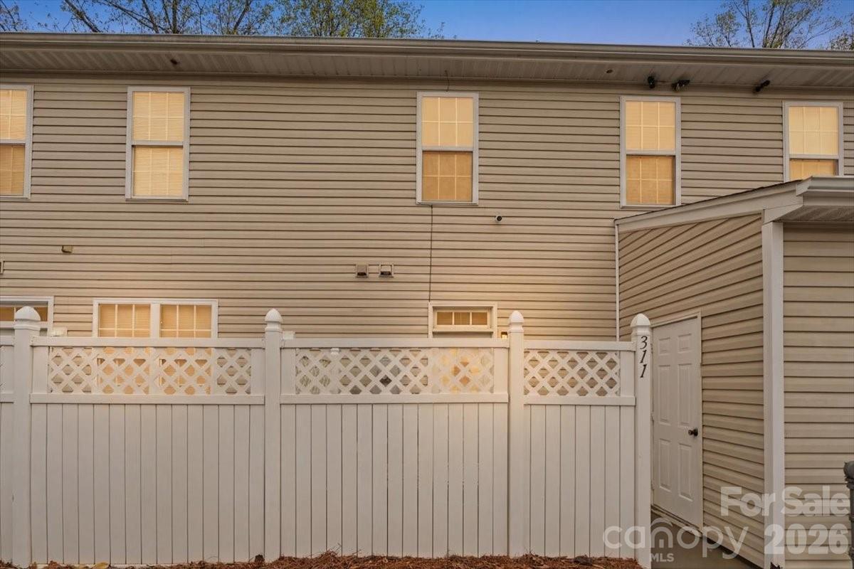311 Alabarda Lane — Charlotte