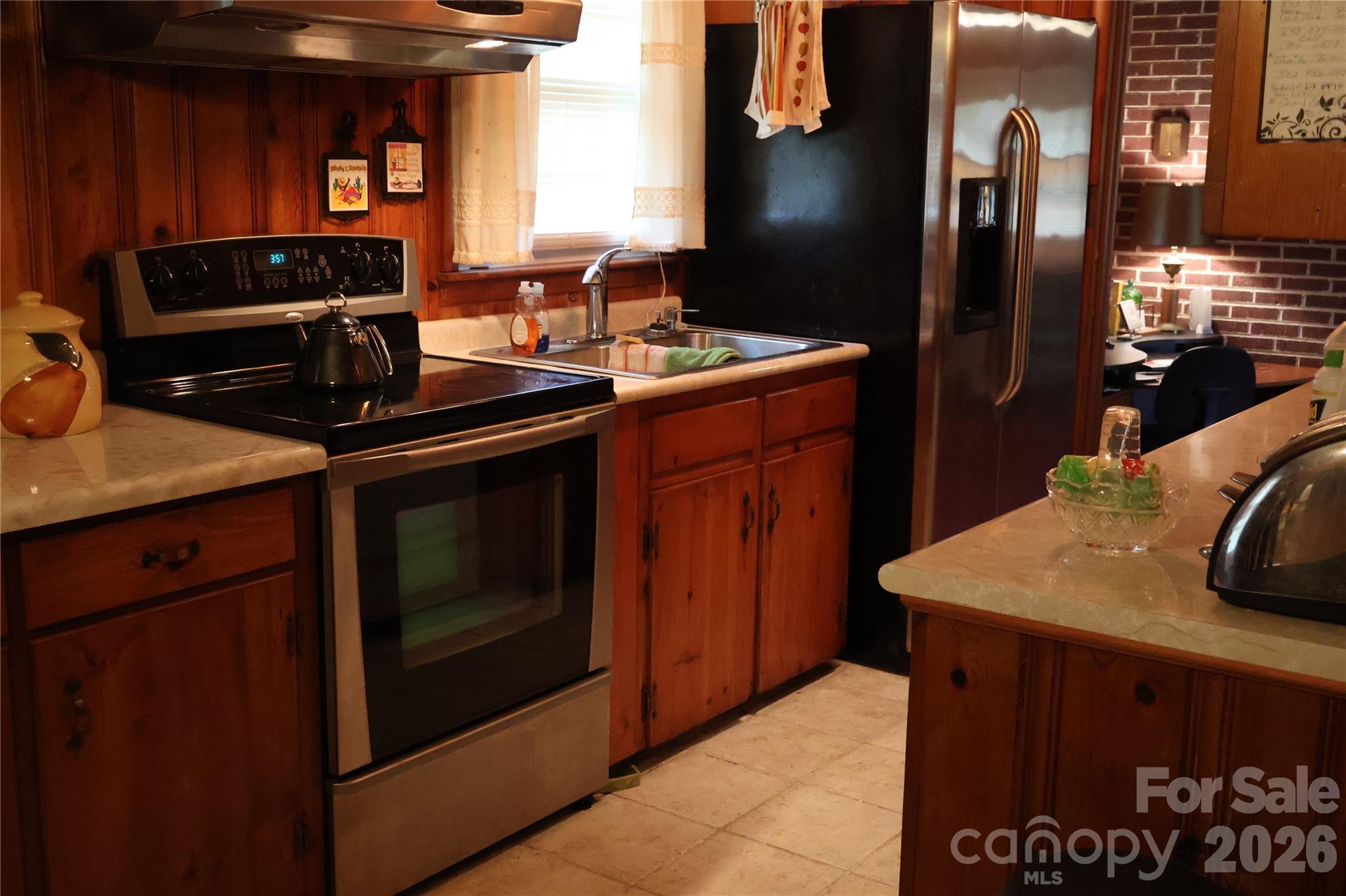 1529 W Market Street — Cheraw