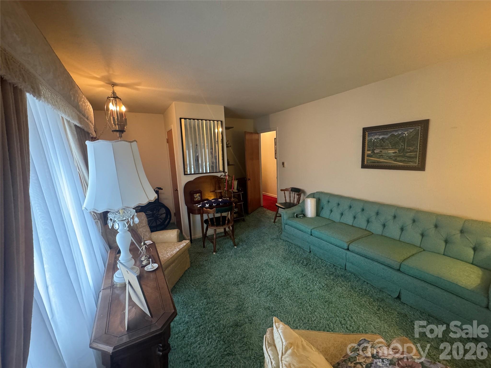 1529 W Market Street — Cheraw