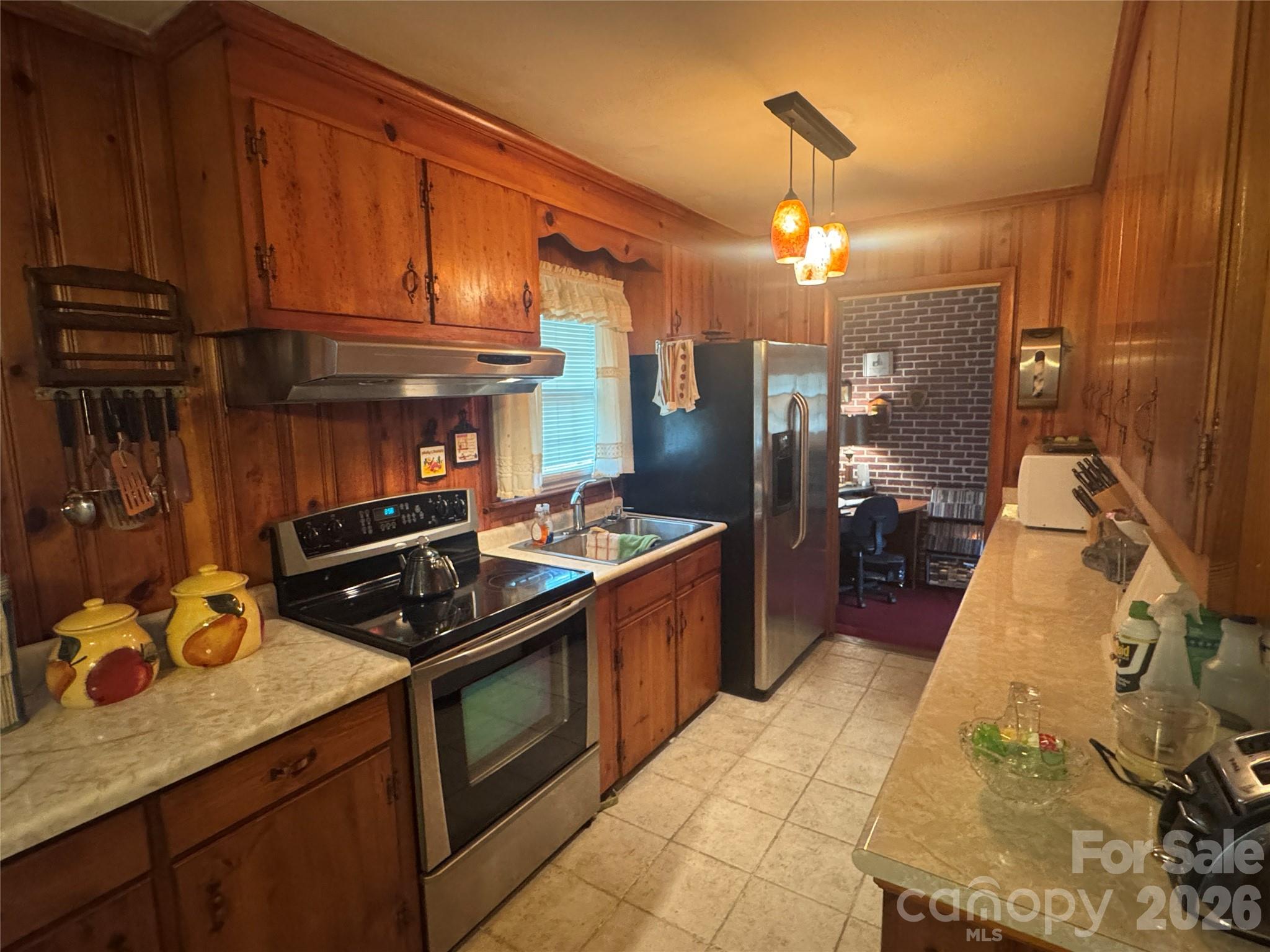 1529 W Market Street — Cheraw