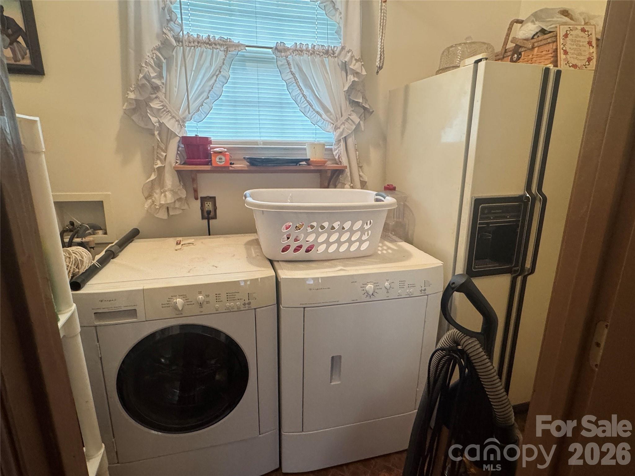 1529 W Market Street — Cheraw