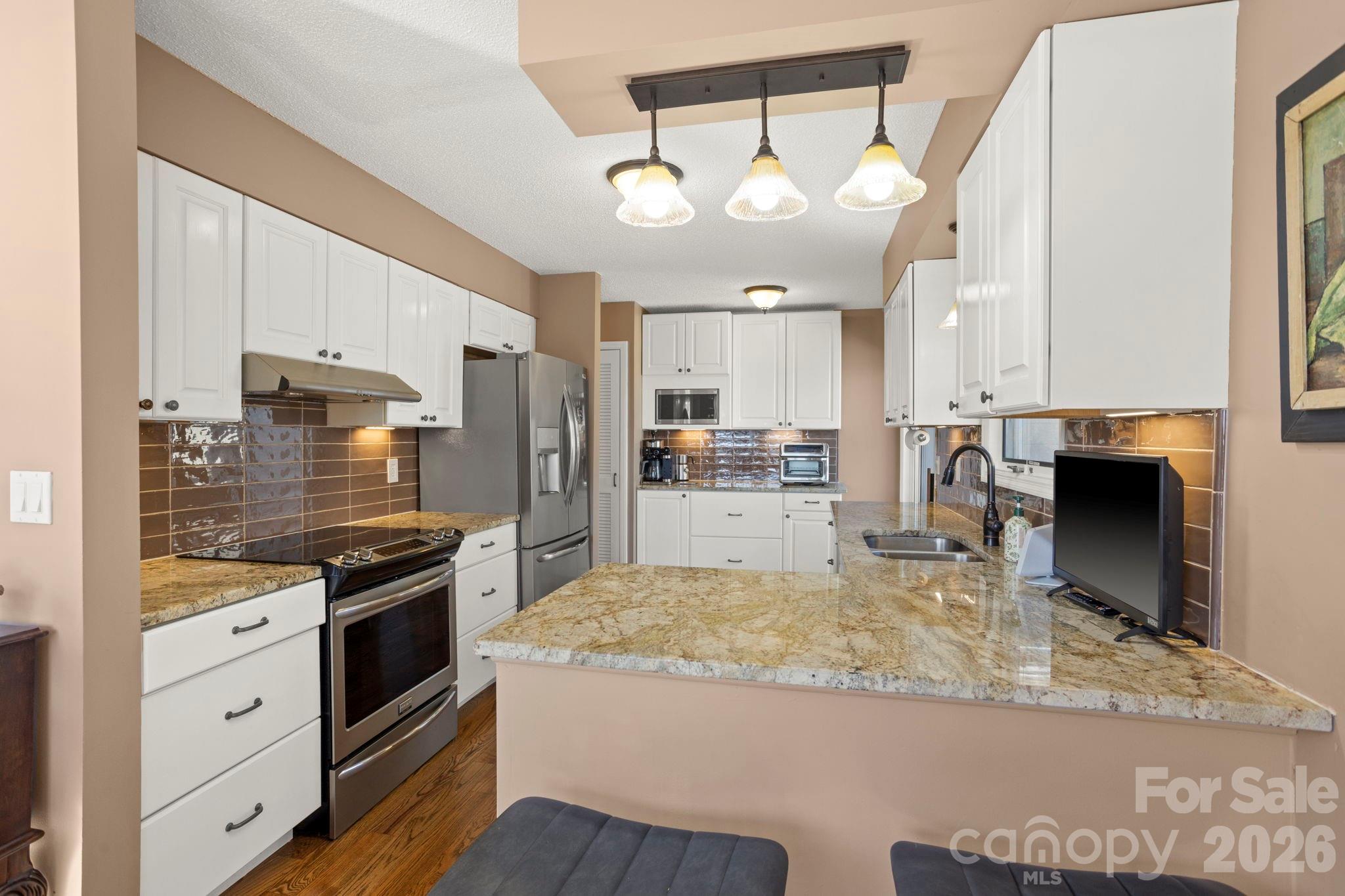 210 Claymoor Court — Flat Rock