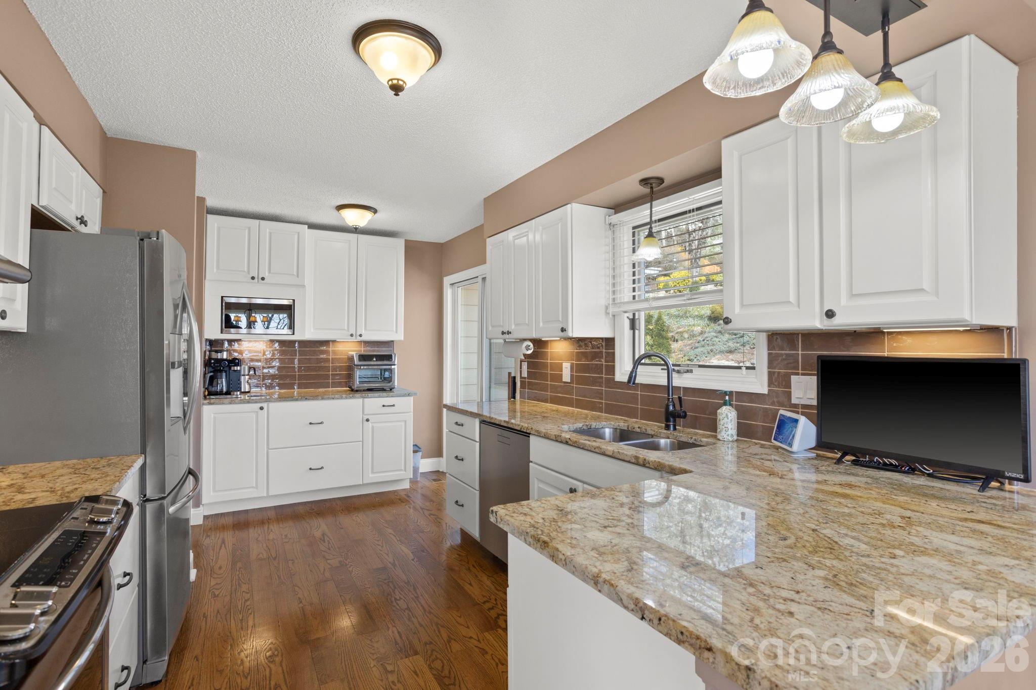 210 Claymoor Court — Flat Rock