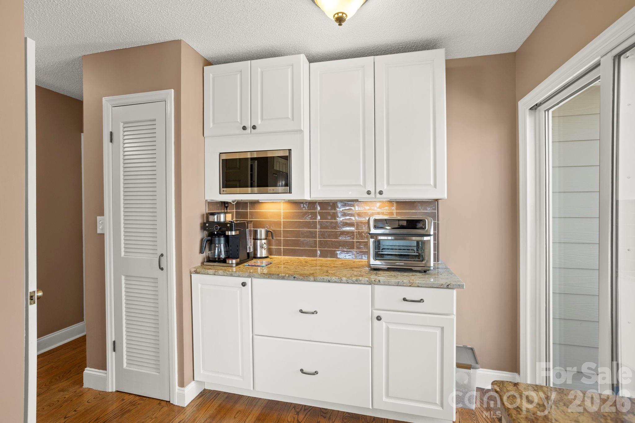 210 Claymoor Court — Flat Rock
