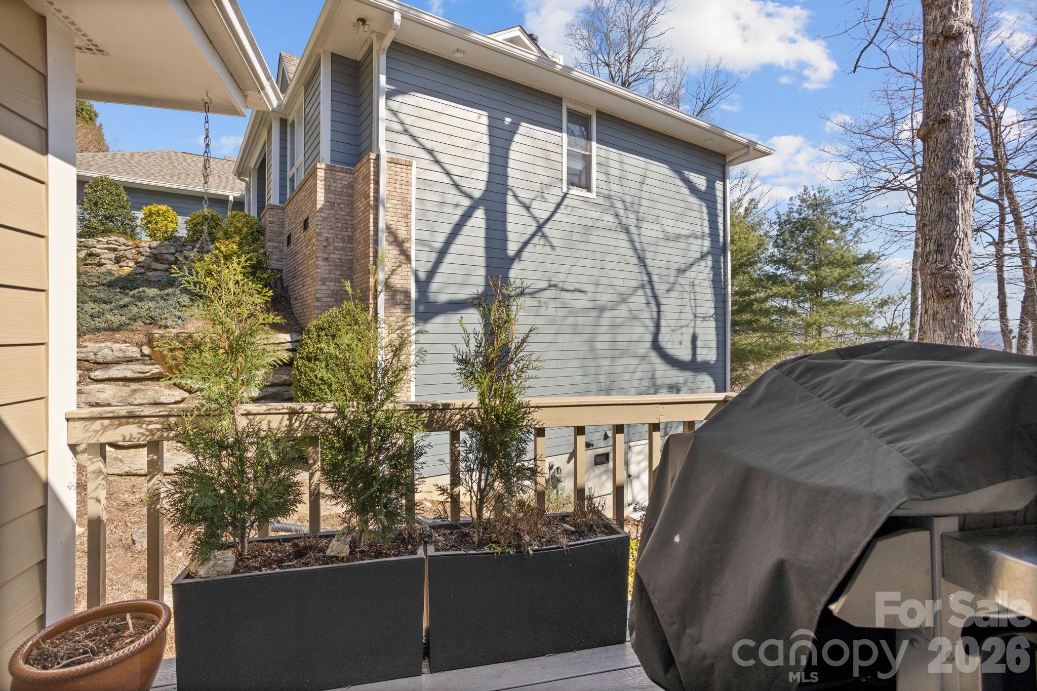 210 Claymoor Court — Flat Rock