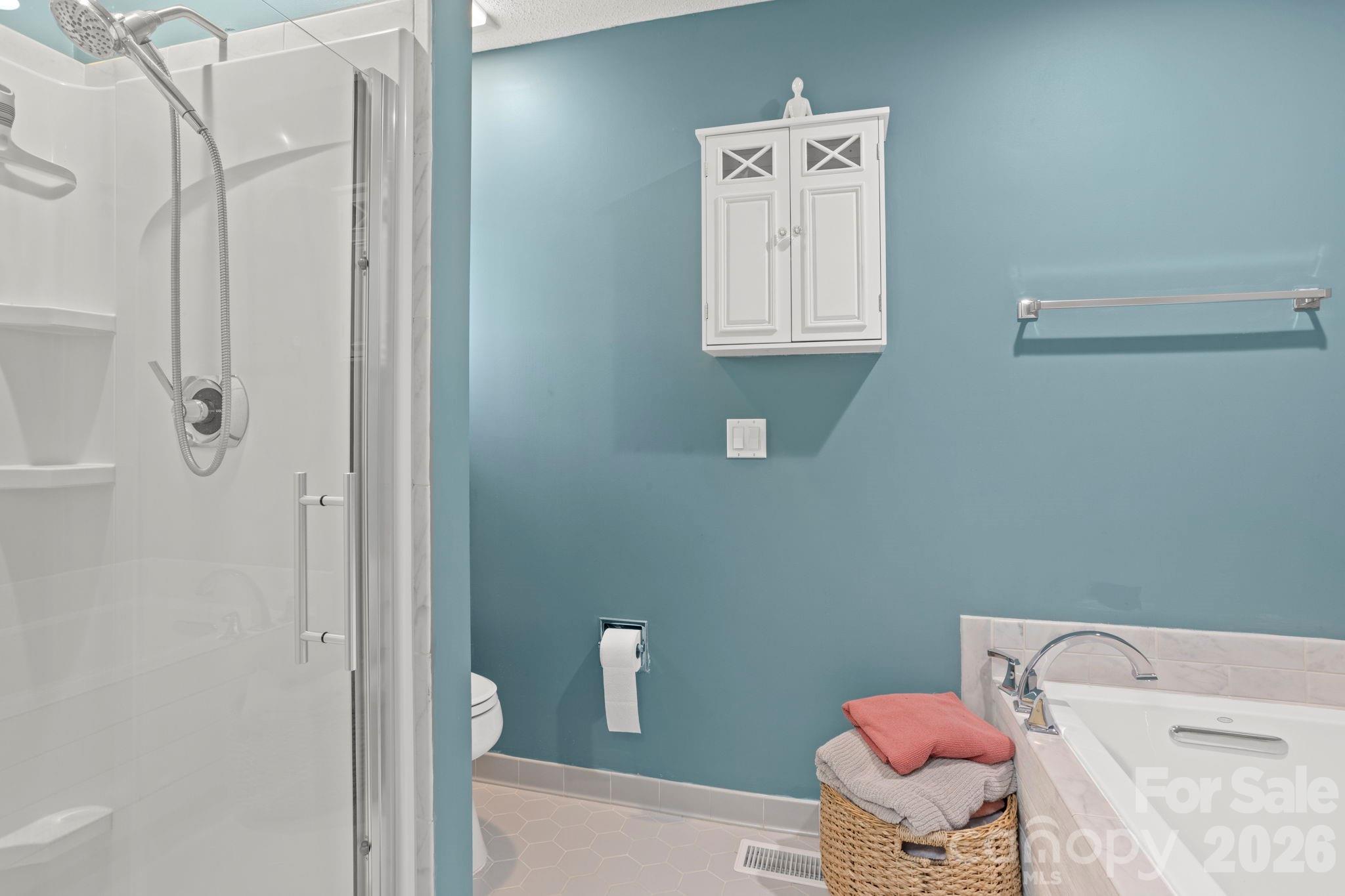 210 Claymoor Court — Flat Rock