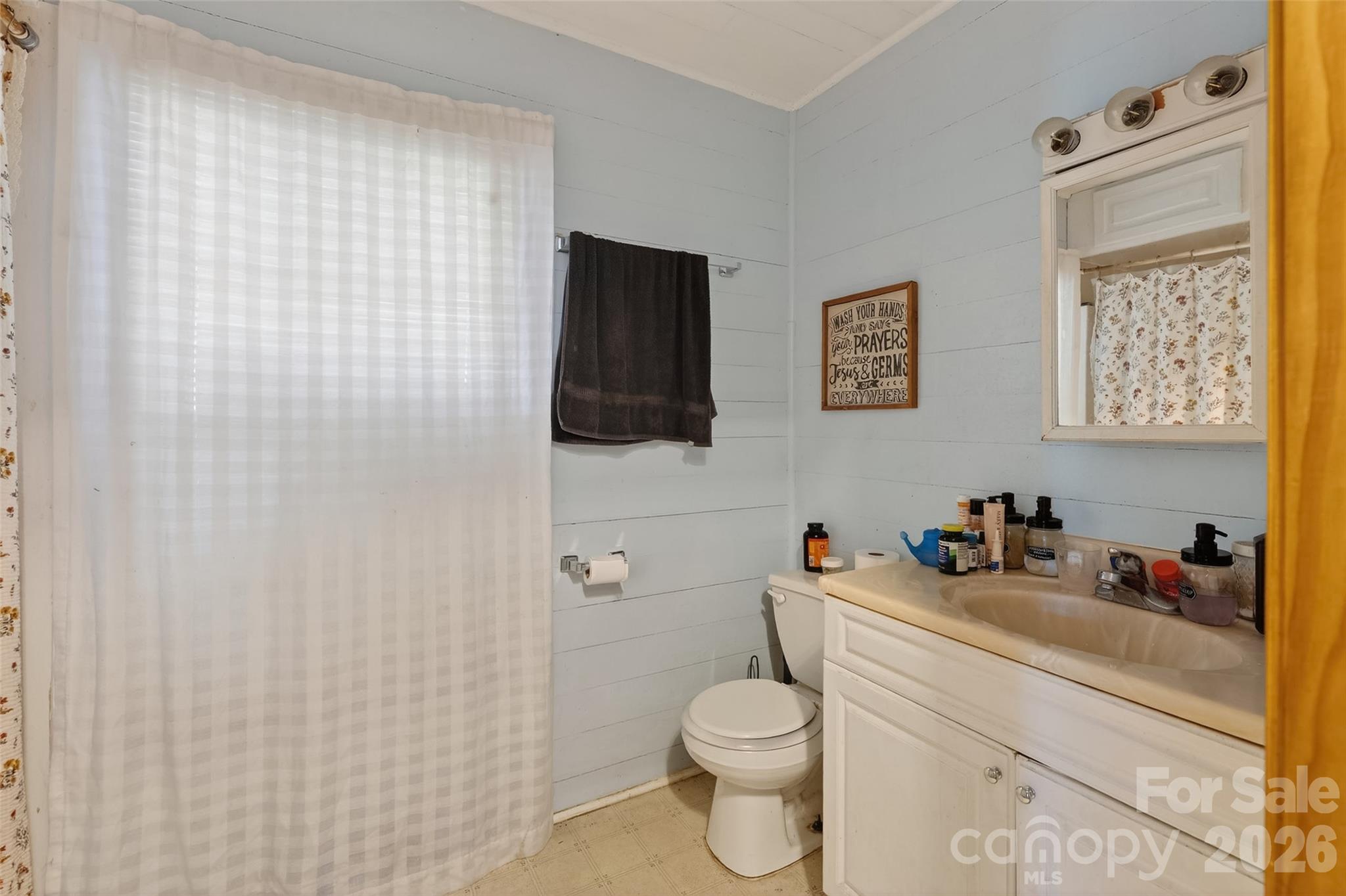 32547 Valley Drive — Albemarle