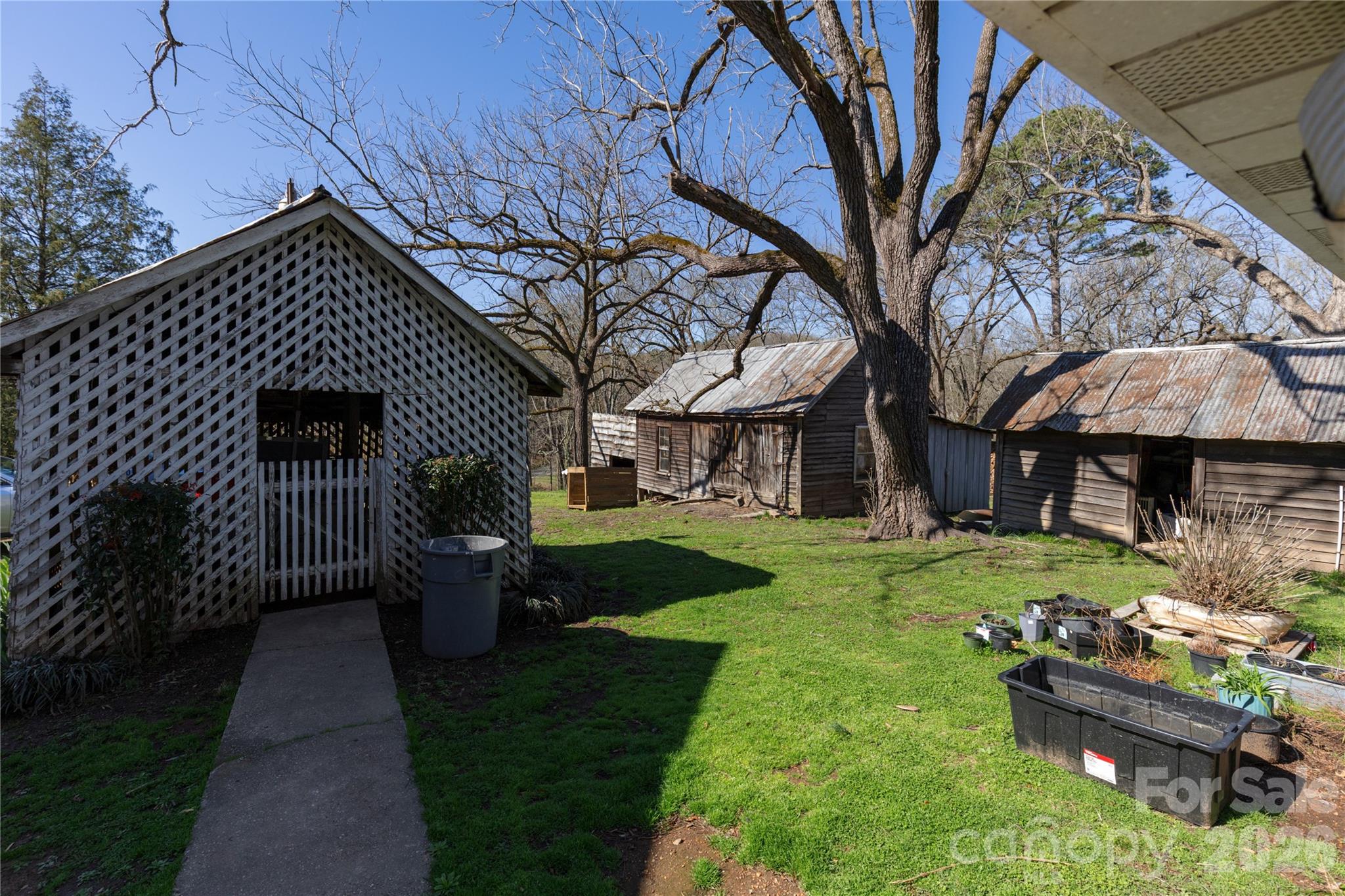 32547 Valley Drive — Albemarle