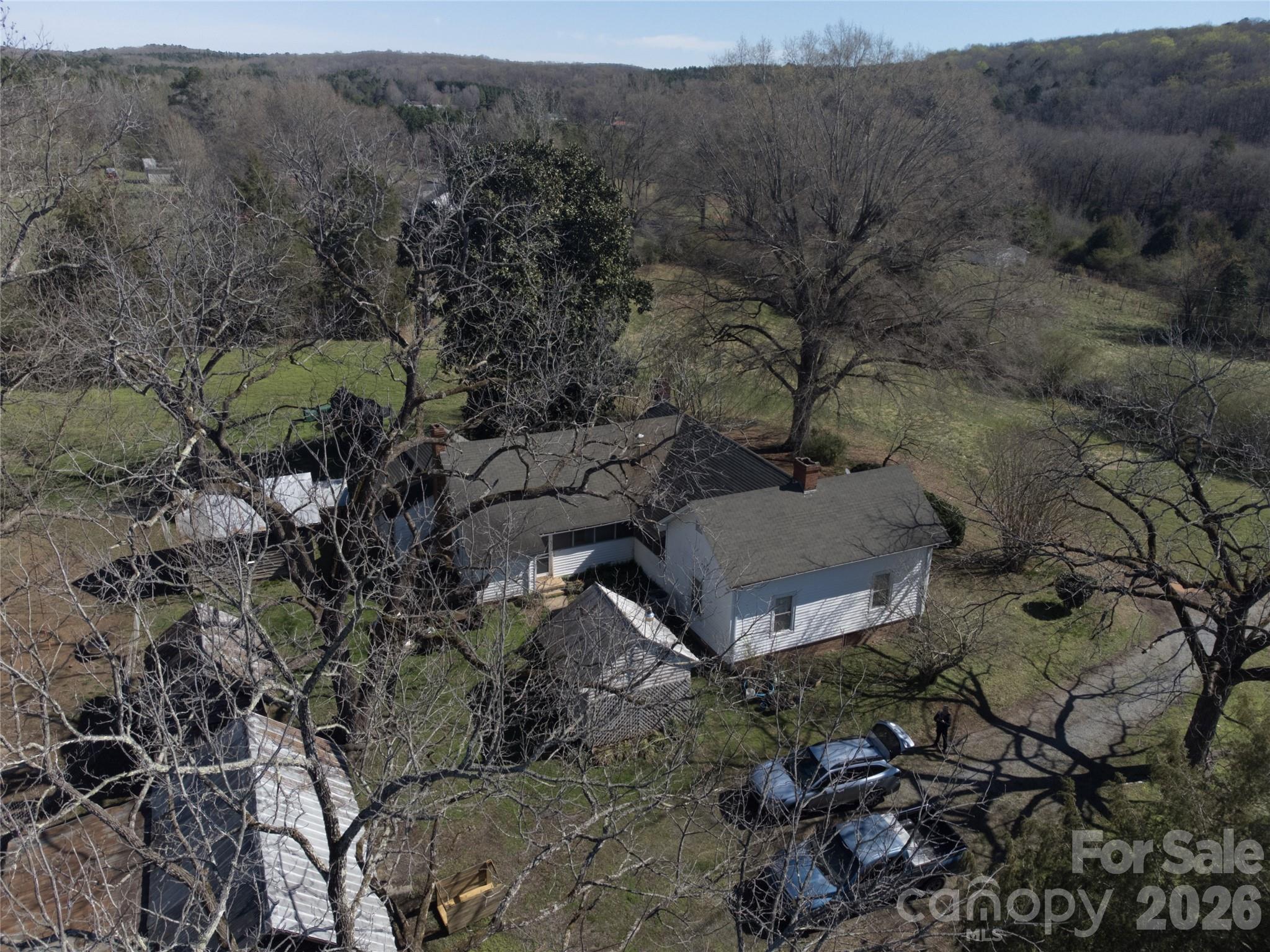 32547 Valley Drive — Albemarle
