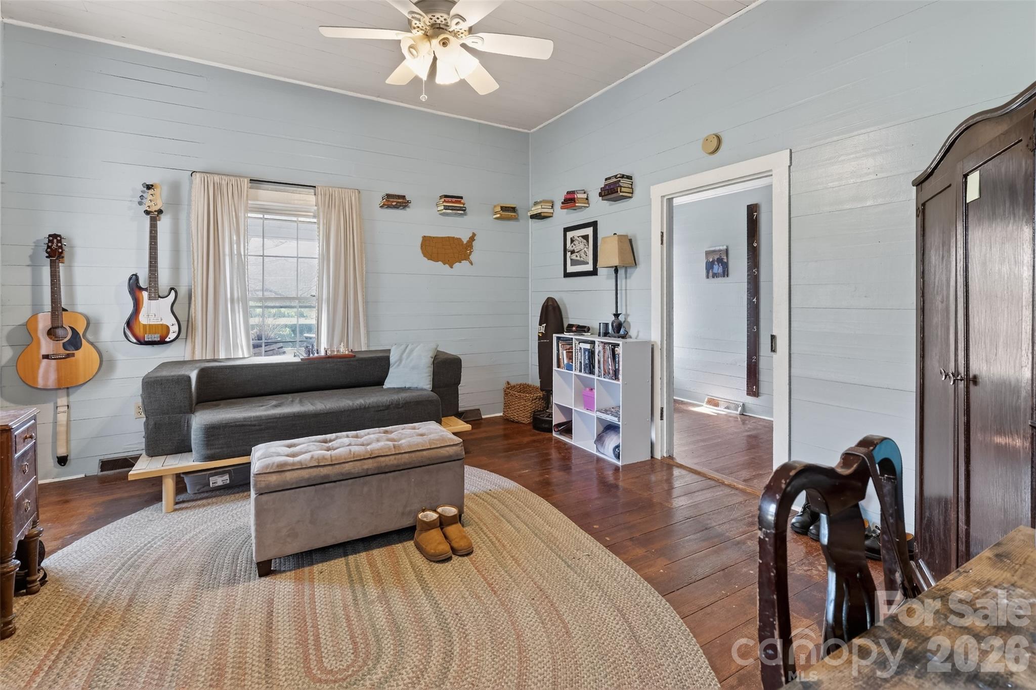 32547 Valley Drive — Albemarle