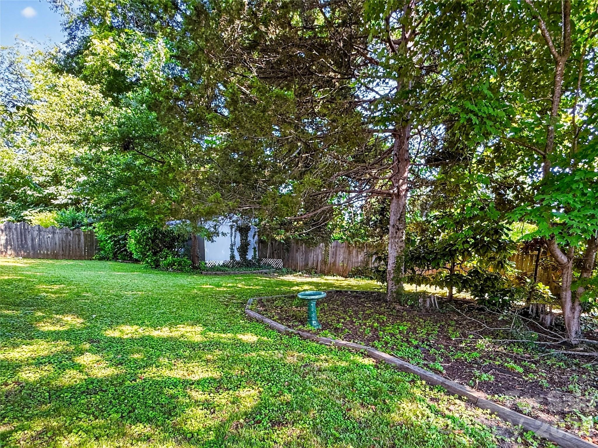 192 W Court Street — Rutherfordton