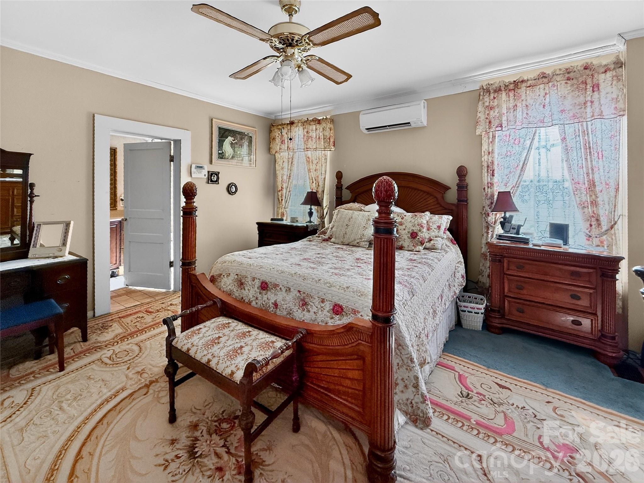 192 W Court Street — Rutherfordton