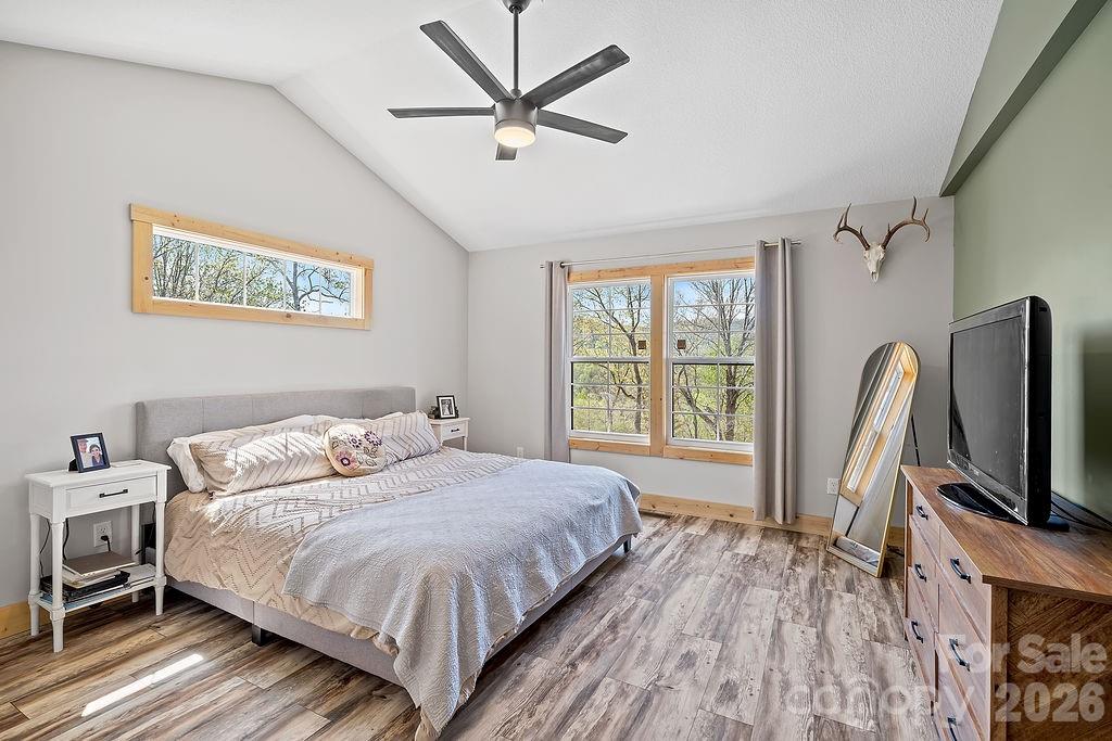 566 South Mills River Road — Mills River