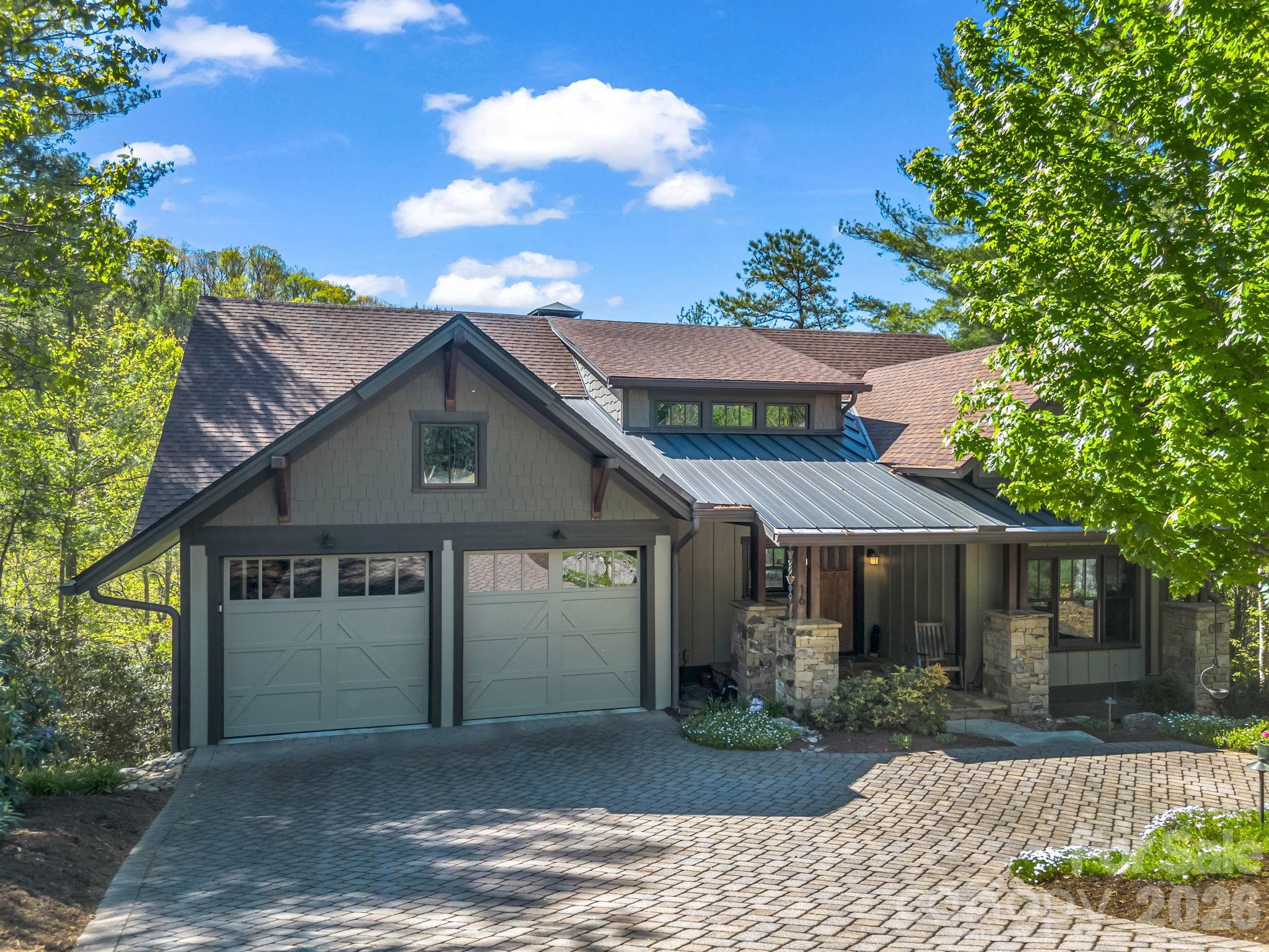 16 Panther Gap Road — Black Mountain