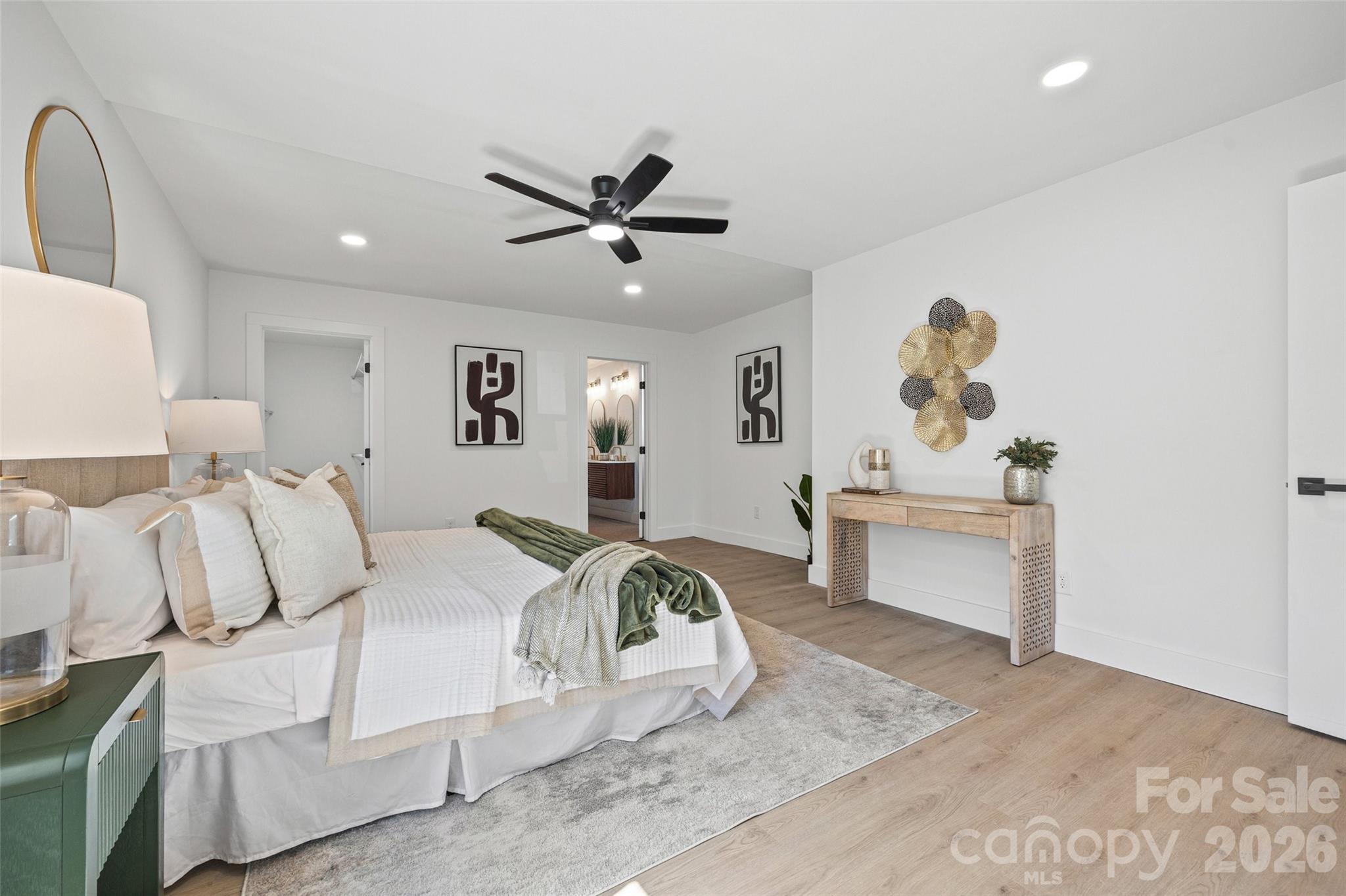 4200 Abbeydale Drive — Charlotte