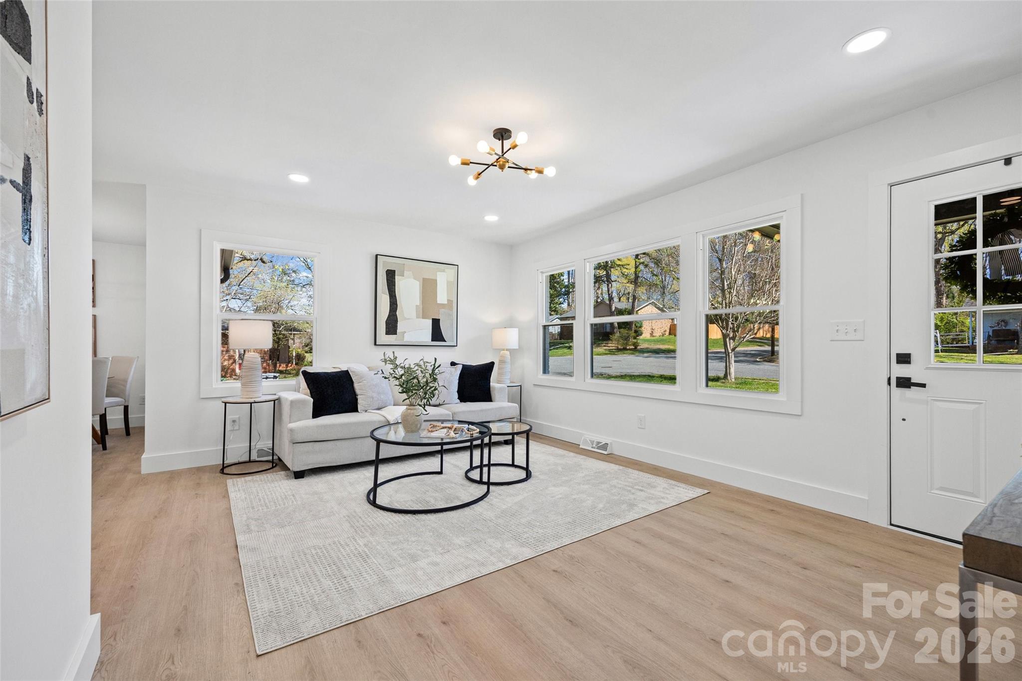 4200 Abbeydale Drive — Charlotte