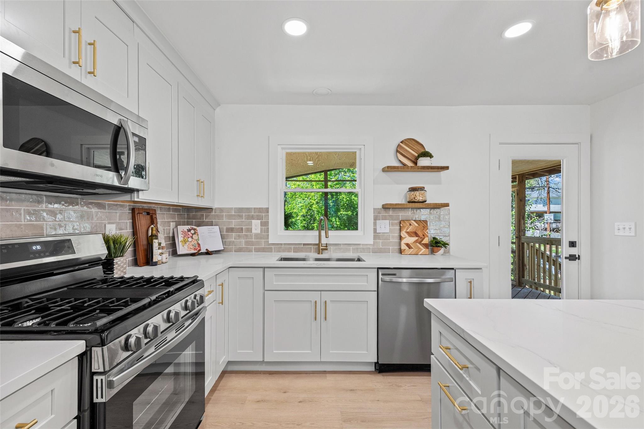 4200 Abbeydale Drive — Charlotte