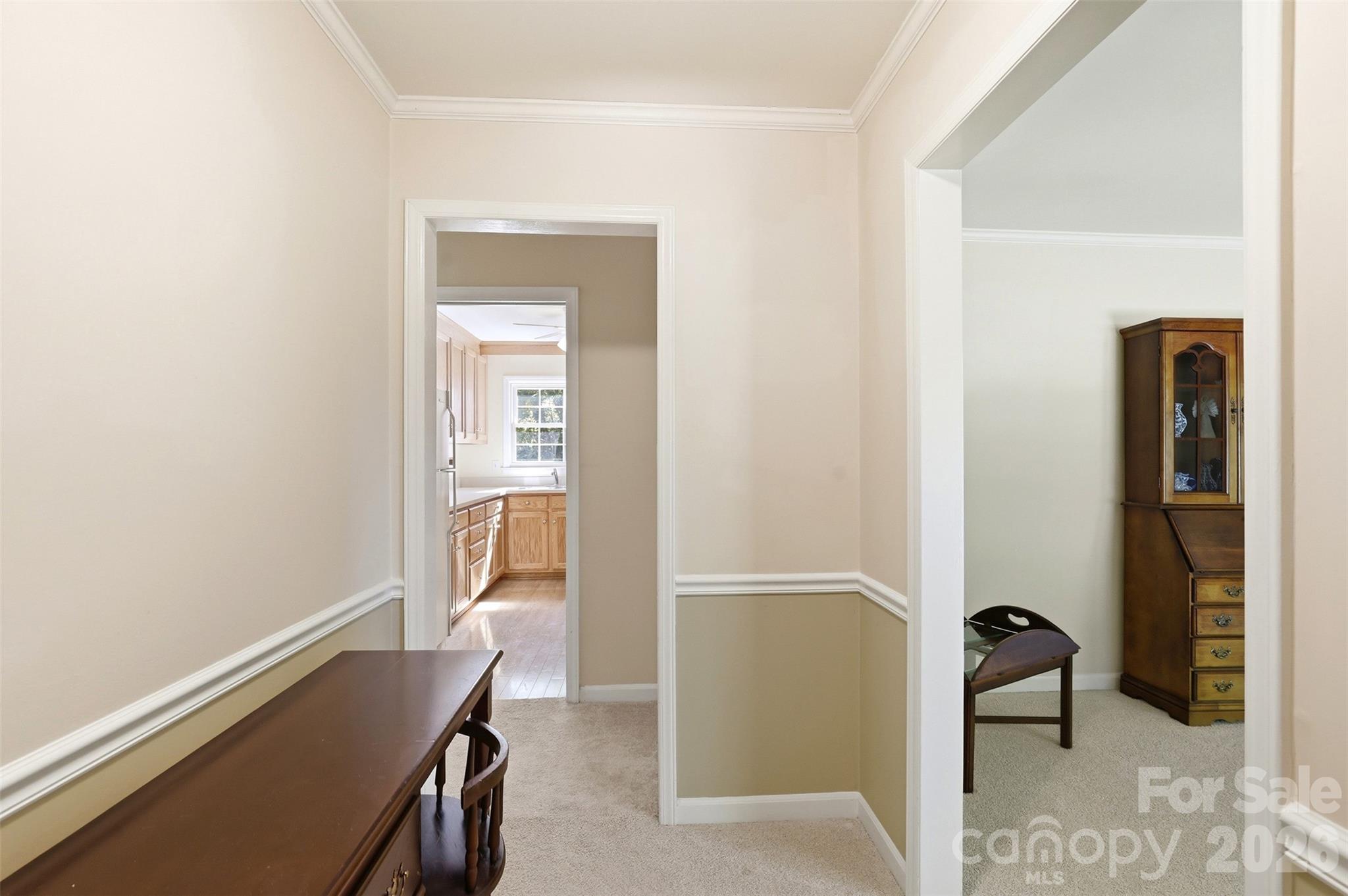 1406 Lakeview Drive — Monroe