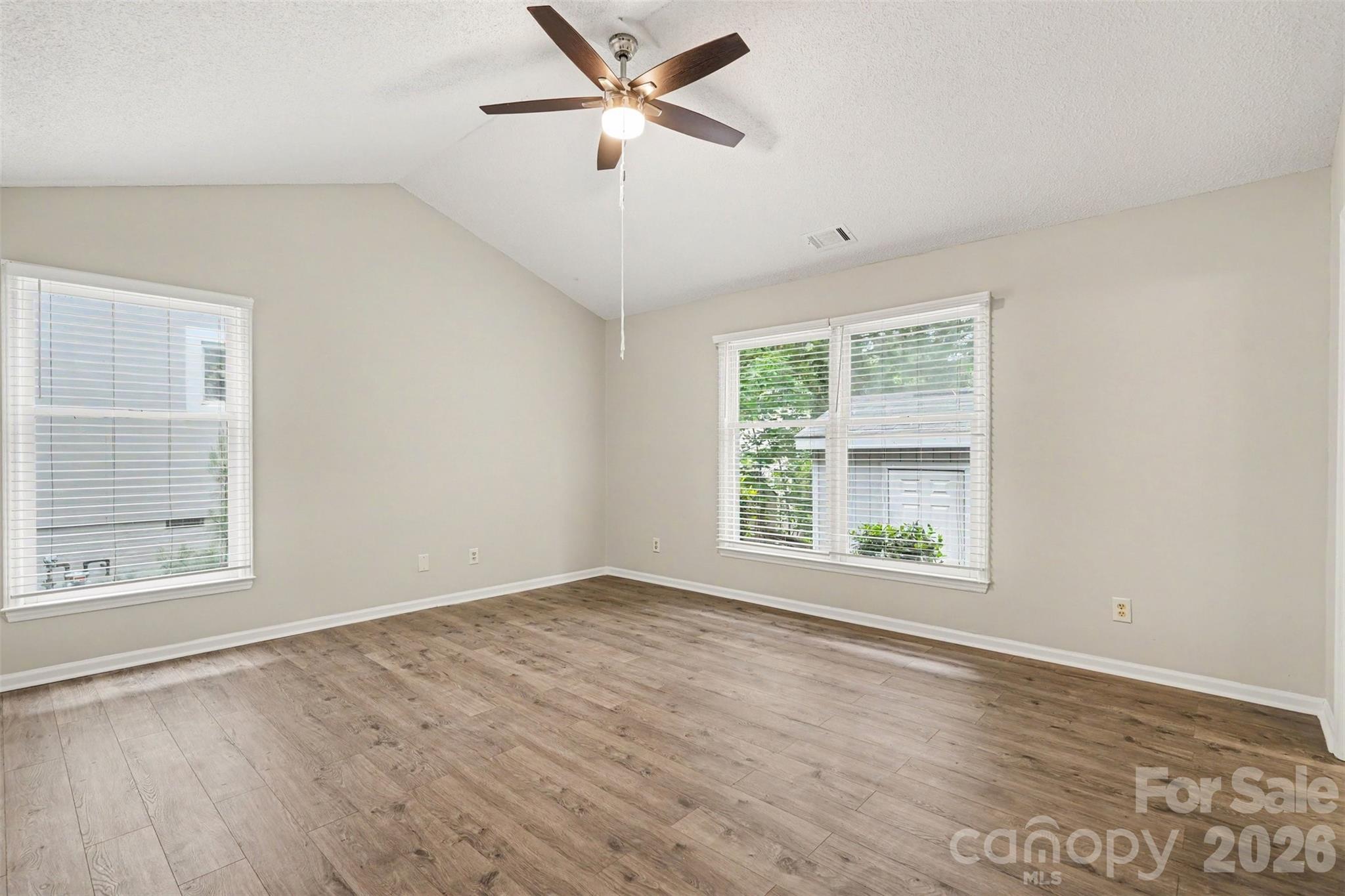 9060 Tulagi Court — Tega Cay