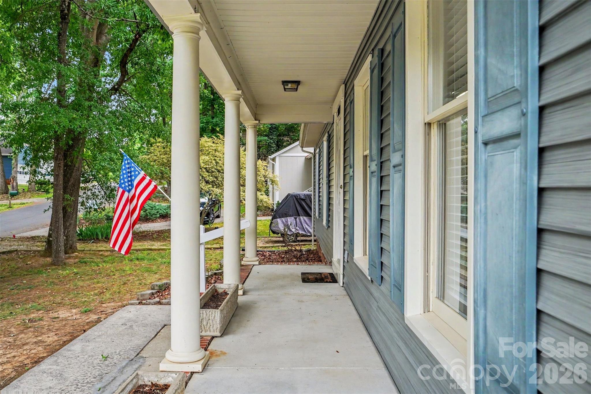 9060 Tulagi Court — Tega Cay