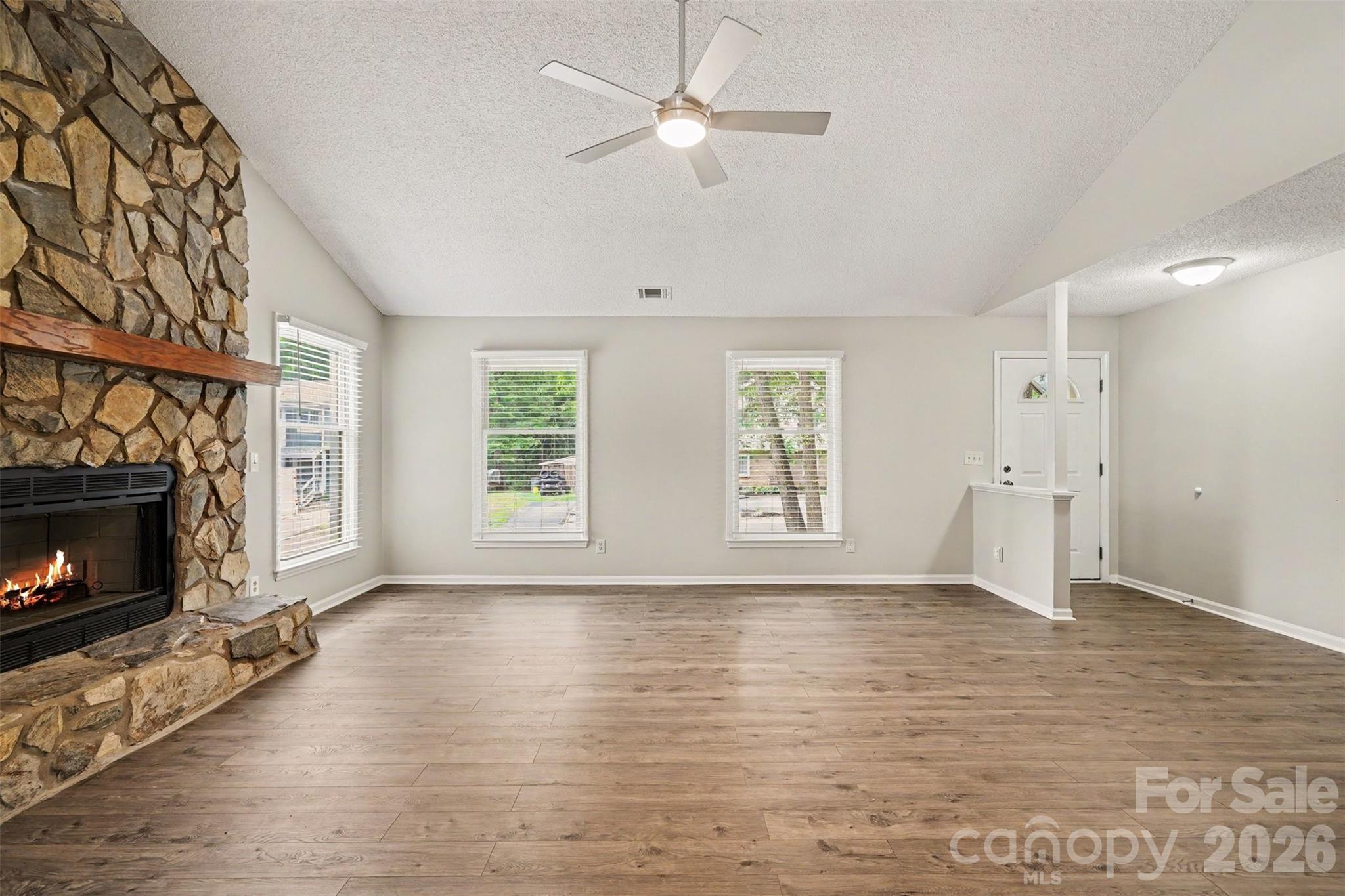 9060 Tulagi Court — Tega Cay