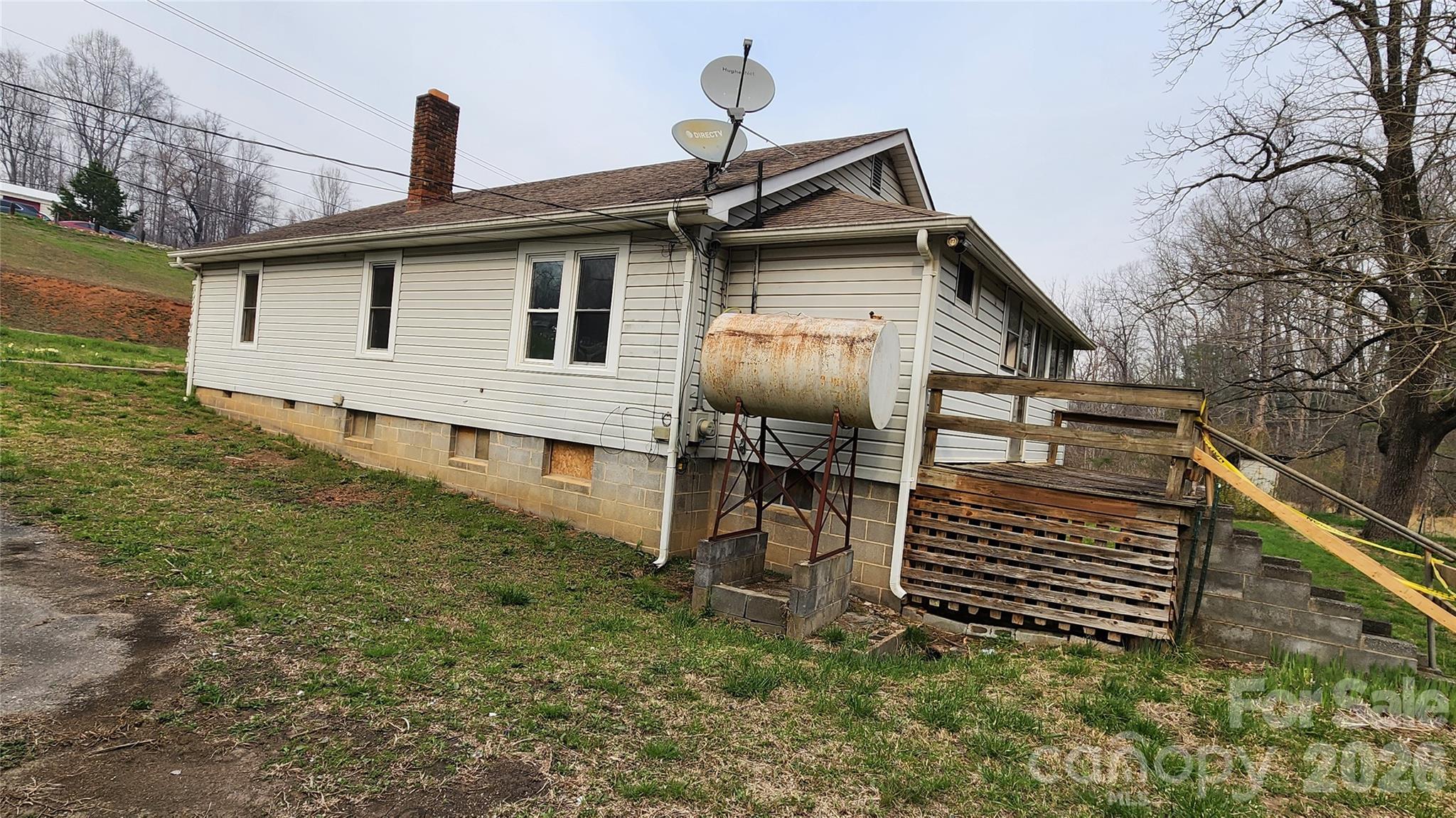 3490 US 70 Highway E — Marion