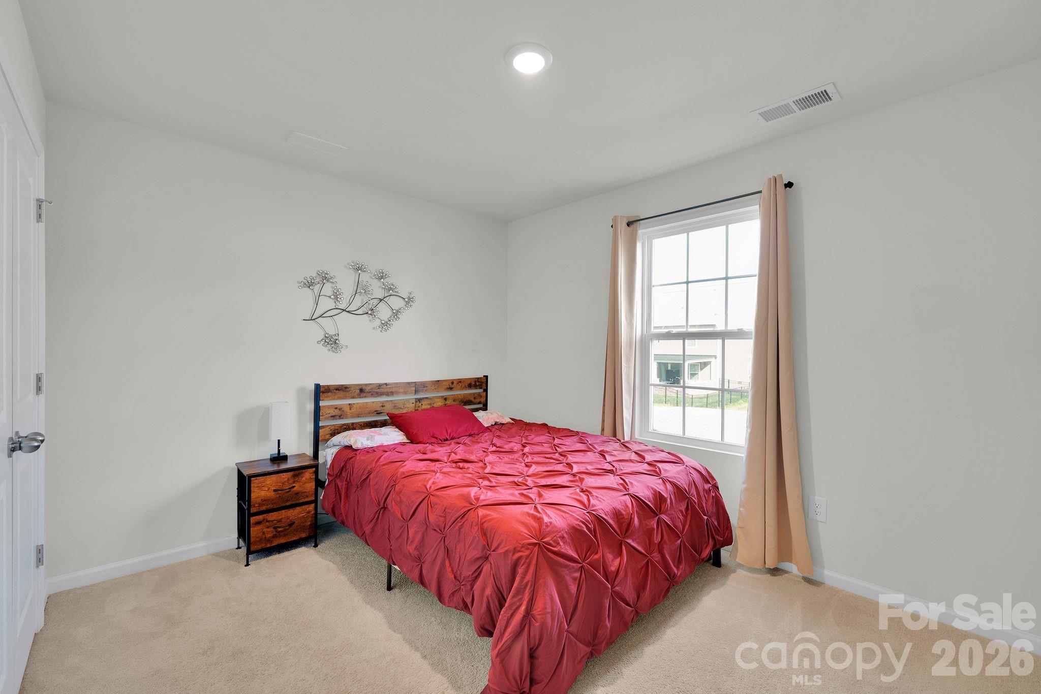 1212 Roundhill Court — Monroe