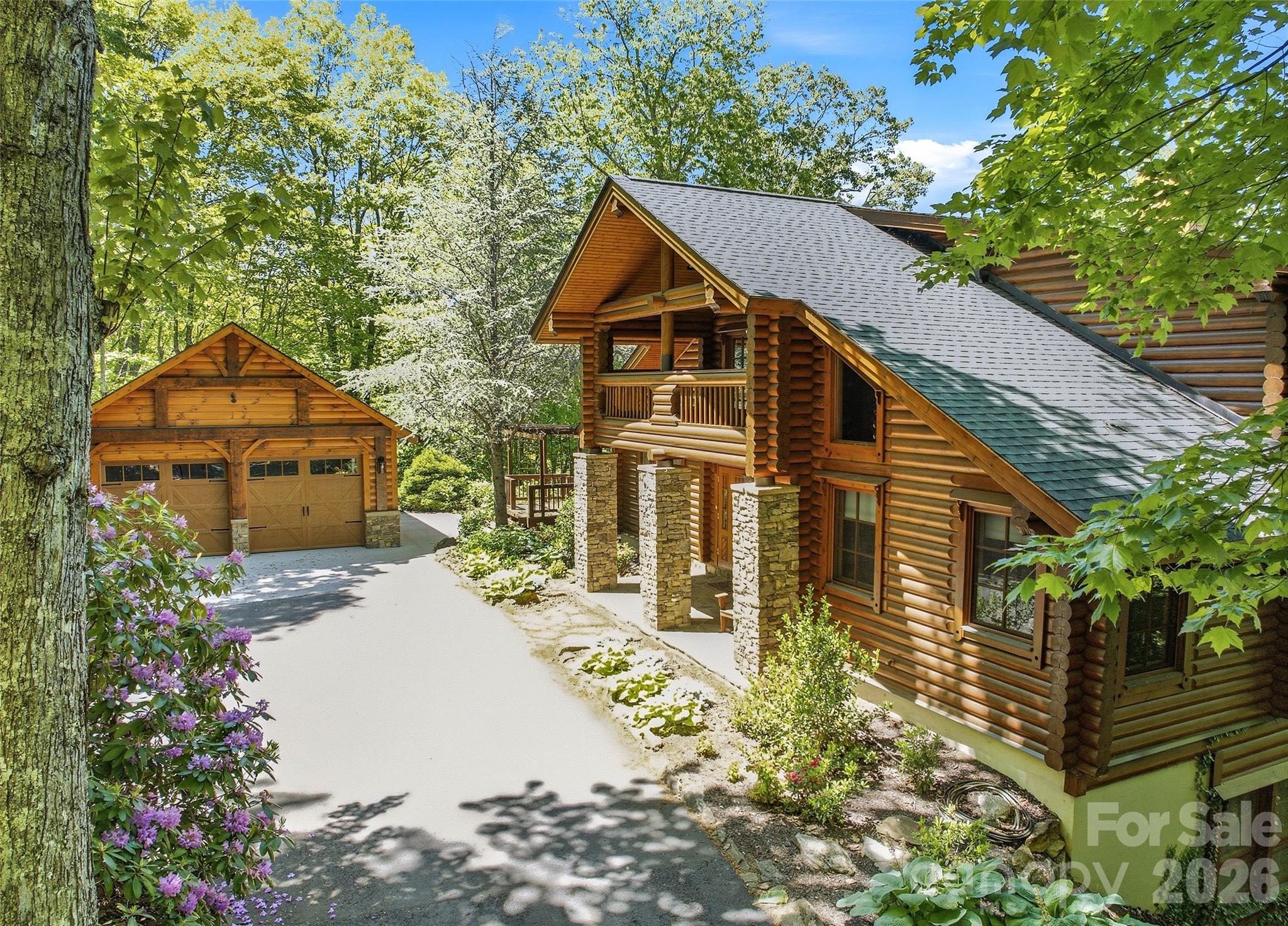 1200 Tawodi Trail — Maggie Valley