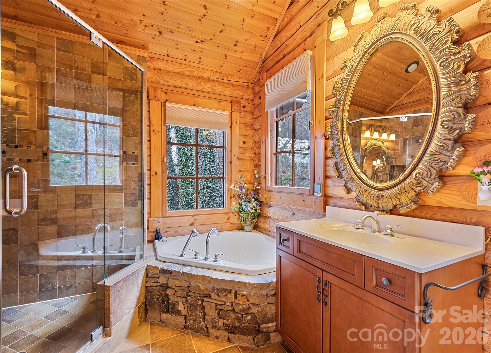1200 Tawodi Trail — Maggie Valley