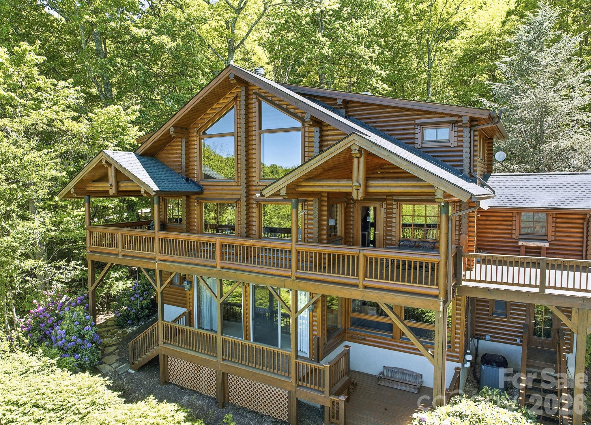 1200 Tawodi Trail — Maggie Valley