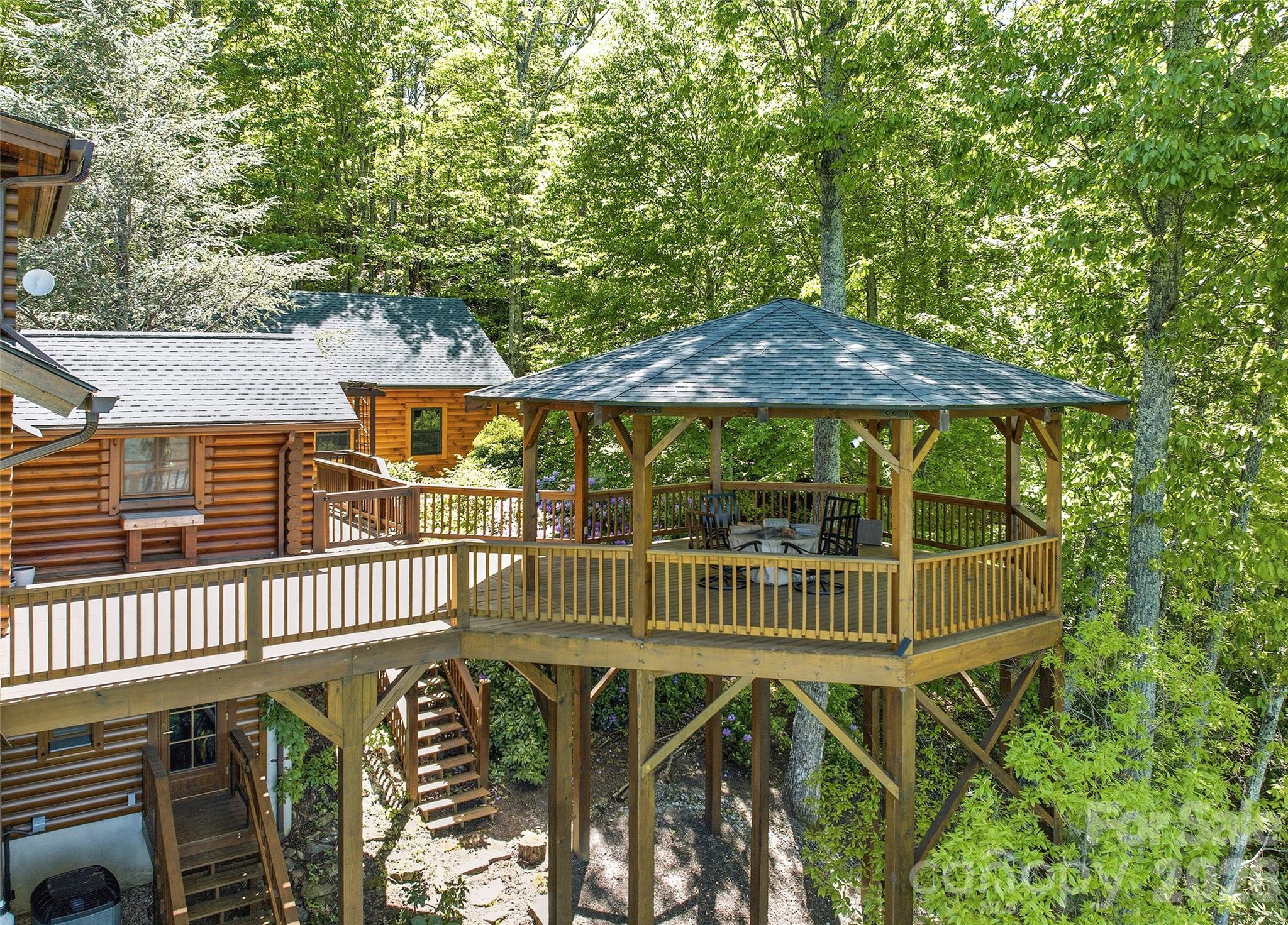 1200 Tawodi Trail — Maggie Valley