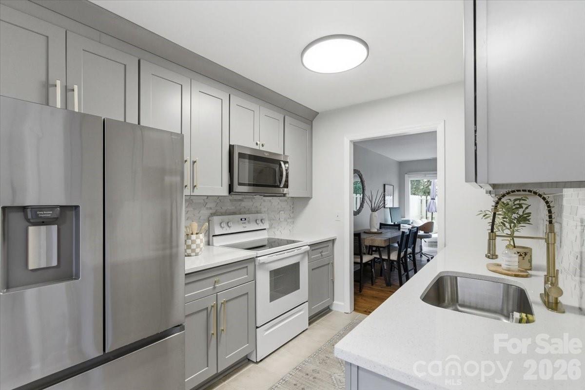 2705 New Hamlin Way — Charlotte