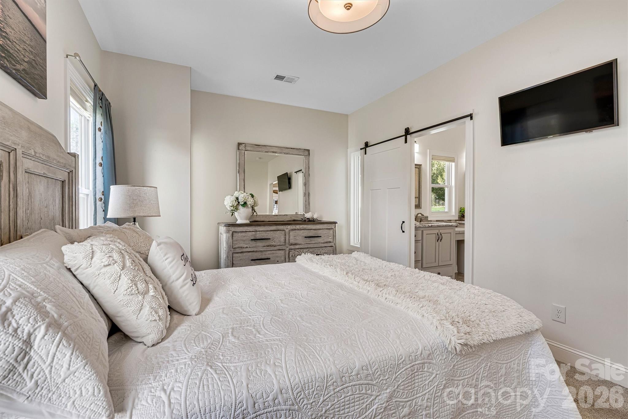 6511 Songbird Lane — Denver