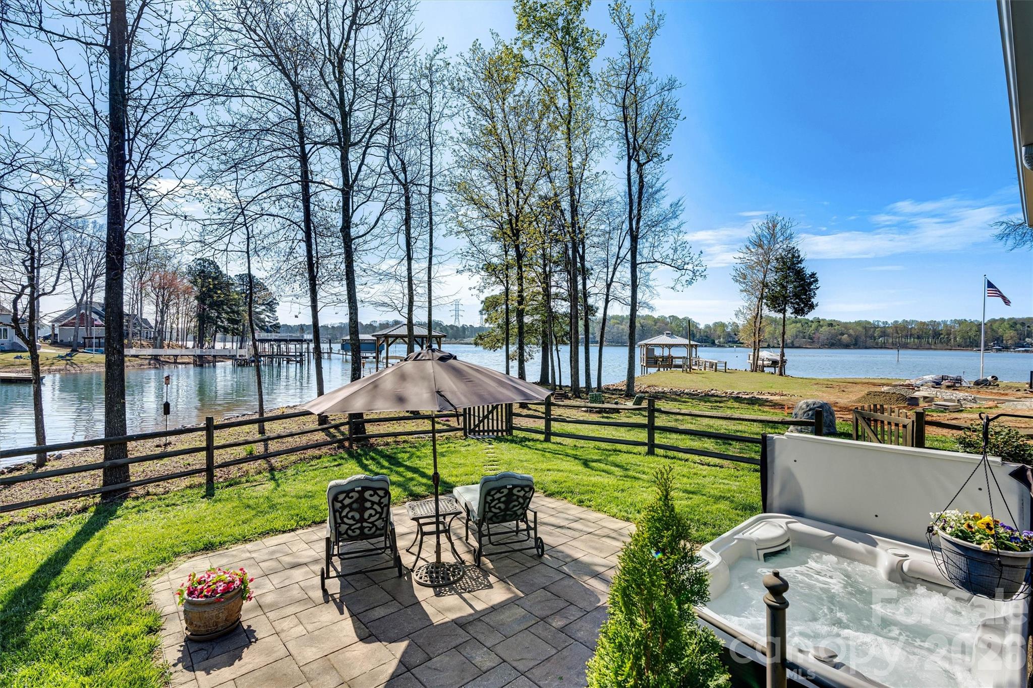 6511 Songbird Lane — Denver