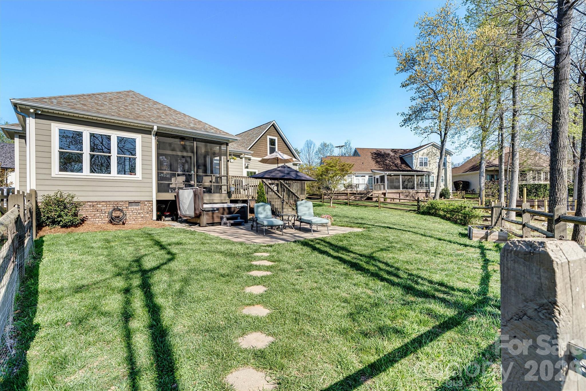 6511 Songbird Lane — Denver