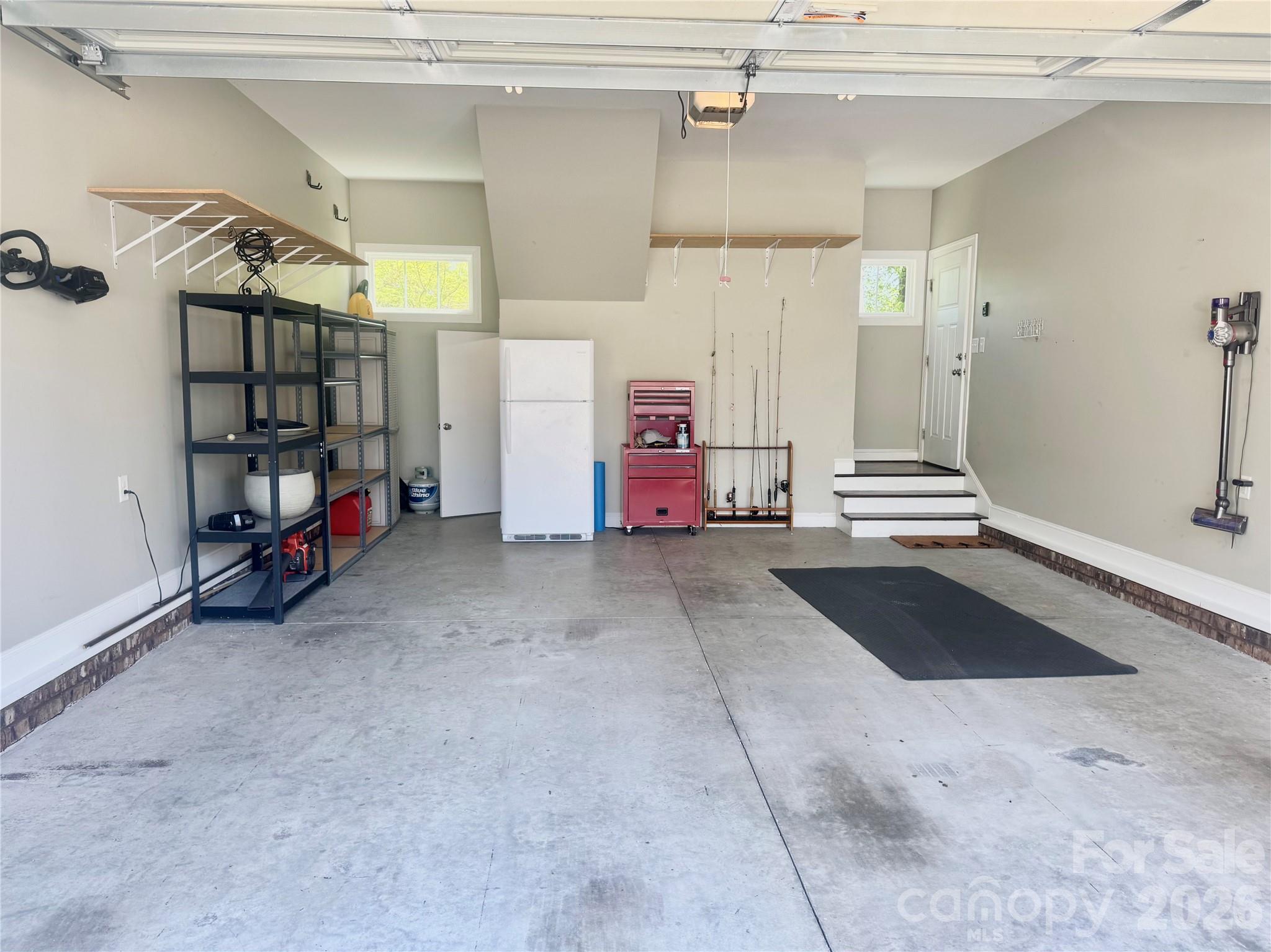 6511 Songbird Lane — Denver