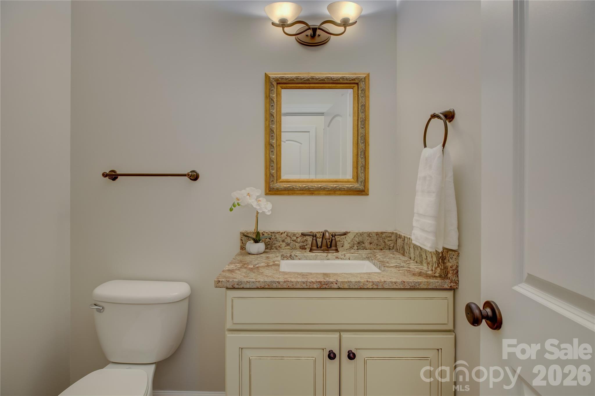 13017 Avila Court — Charlotte