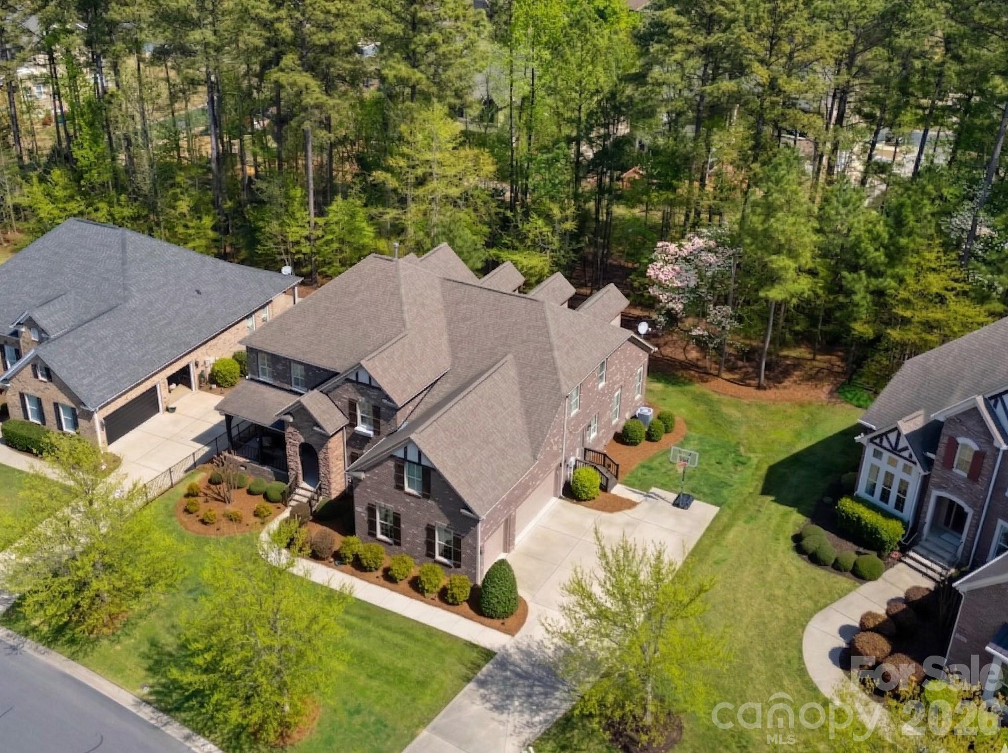 13017 Avila Court — Charlotte