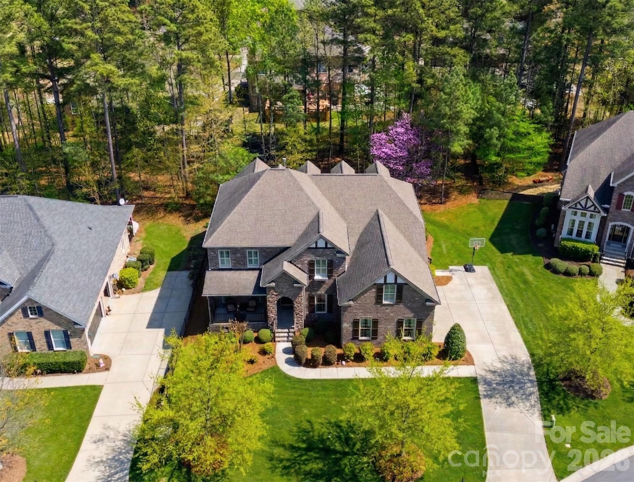 13017 Avila Court — Charlotte