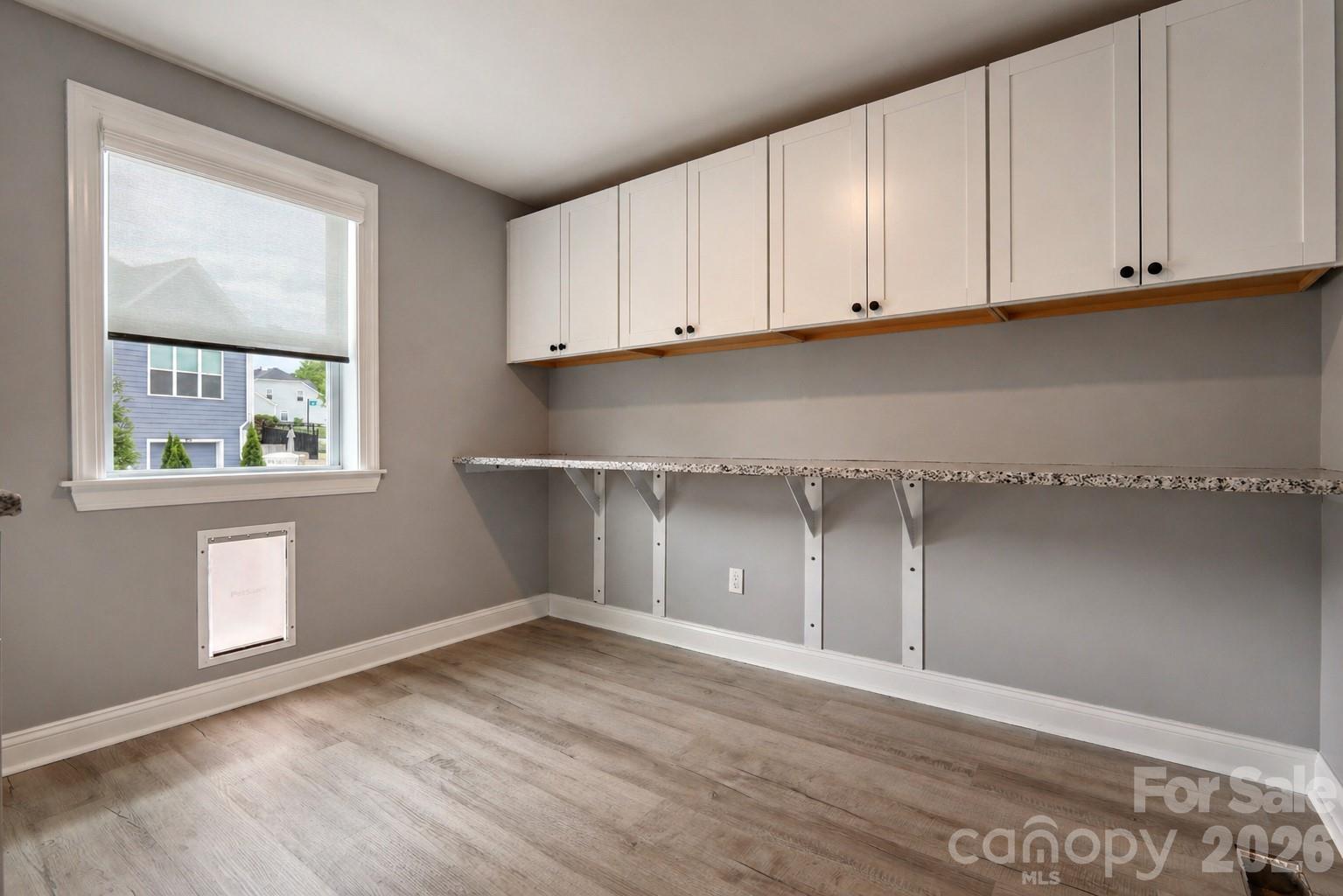 966 Chippenham Avenue — Lancaster