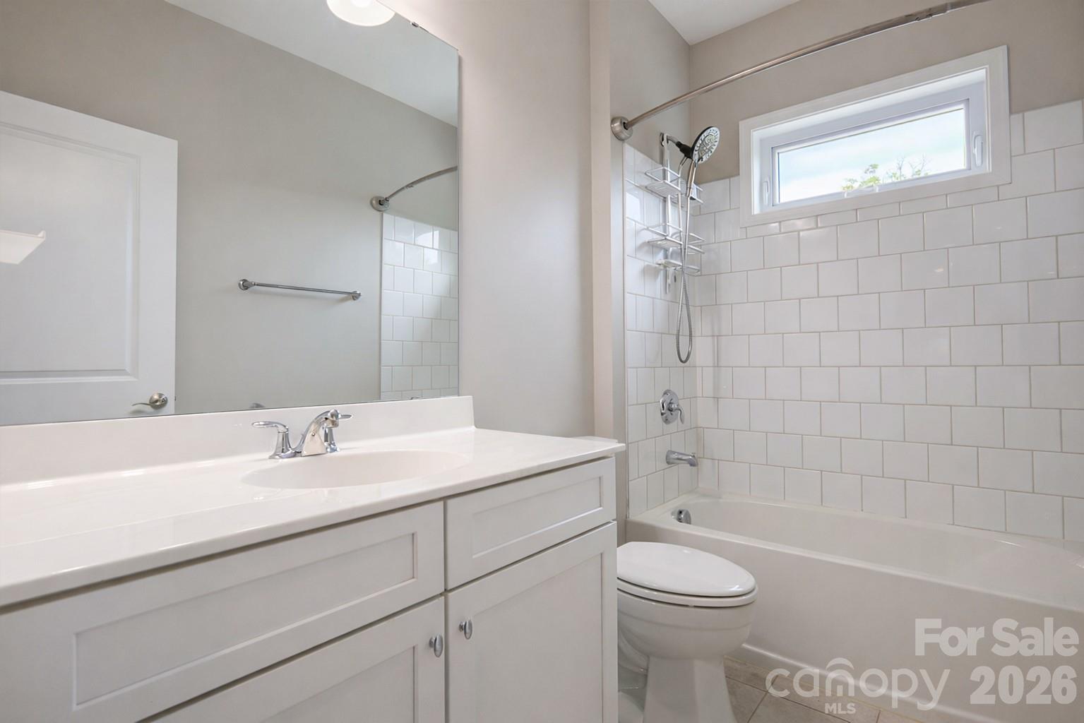 966 Chippenham Avenue — Lancaster