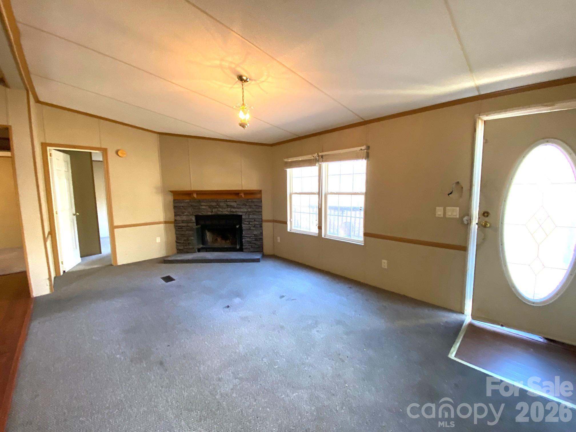 16 Molly Lane — Candler