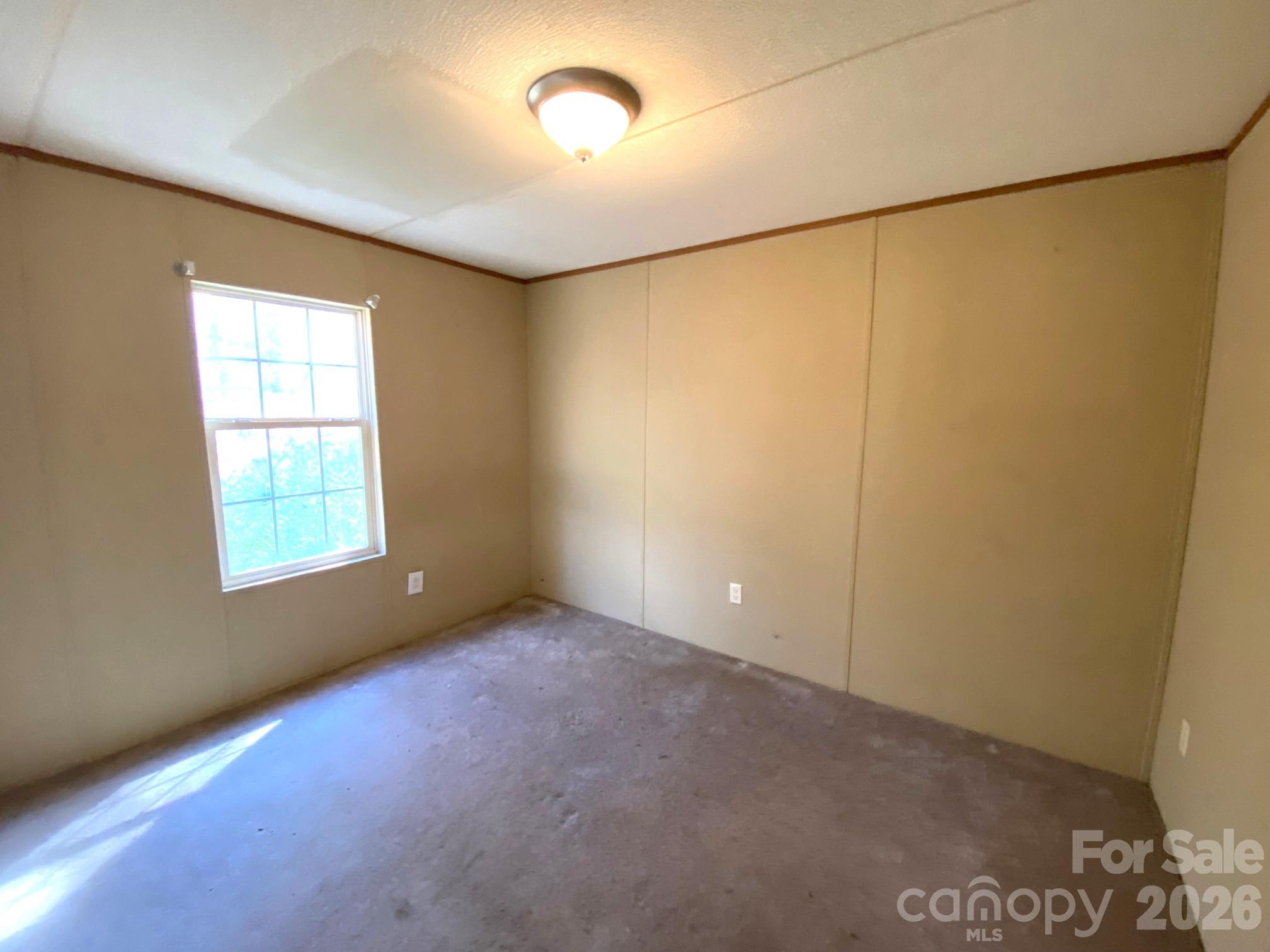 16 Molly Lane — Candler