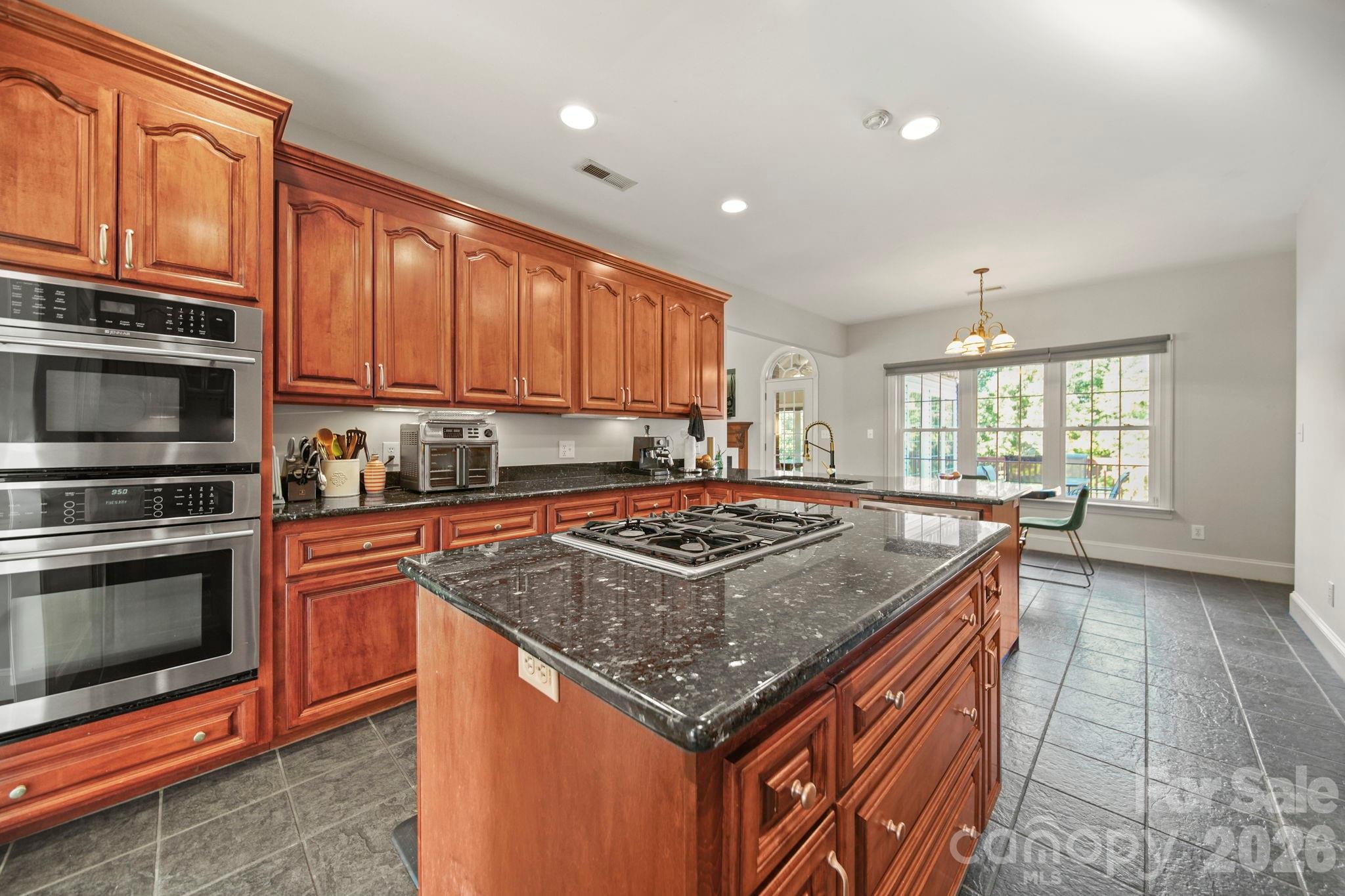 5106 Pond Bluff Drive — Monroe